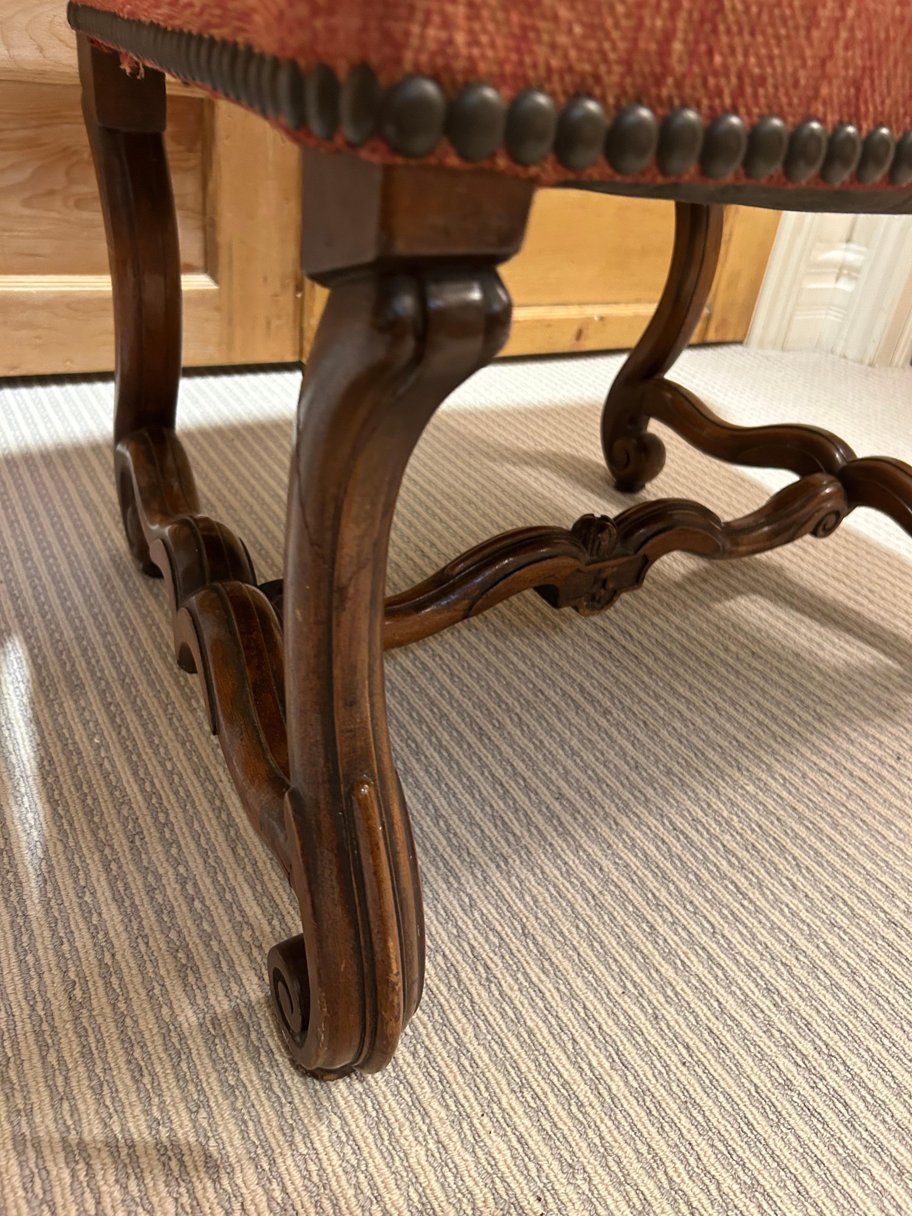 Poltrona in noce stile Luigi XIV, Francia, XIX secolo in vendita 8