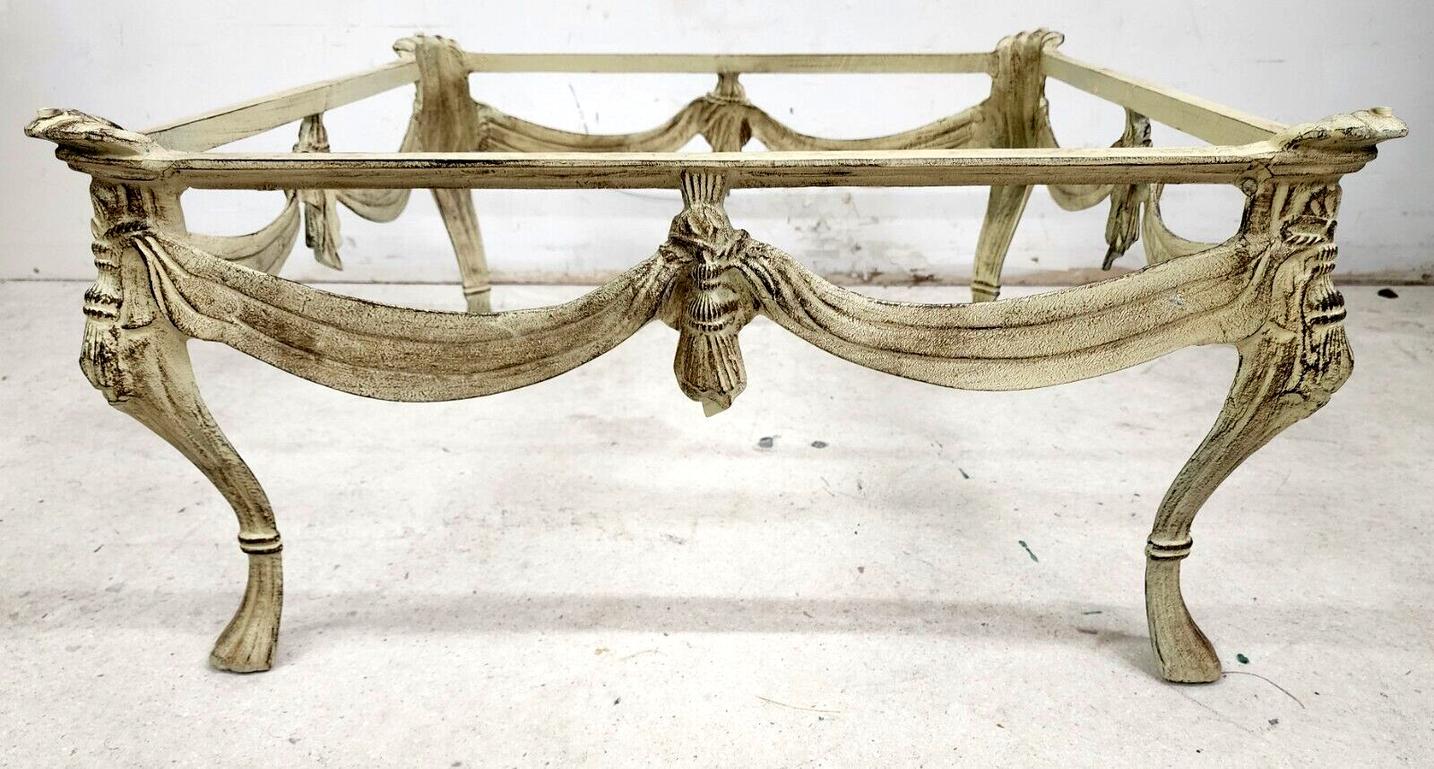Louis XIV Table Basse en Métal et Verre Louis XlV en vente