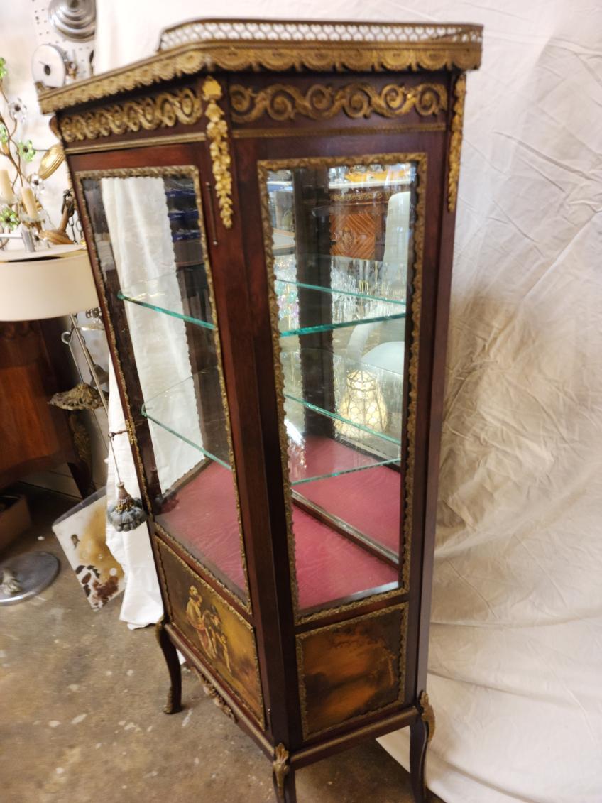 Hand-Carved Louis XLV Style  Mahogany Vernis  Martin Vitrine For Sale