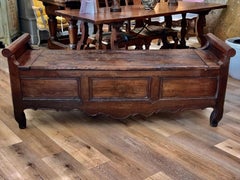 Louis XV 18th C. French Provincial Elm and Oak Lift Top Hall Bench