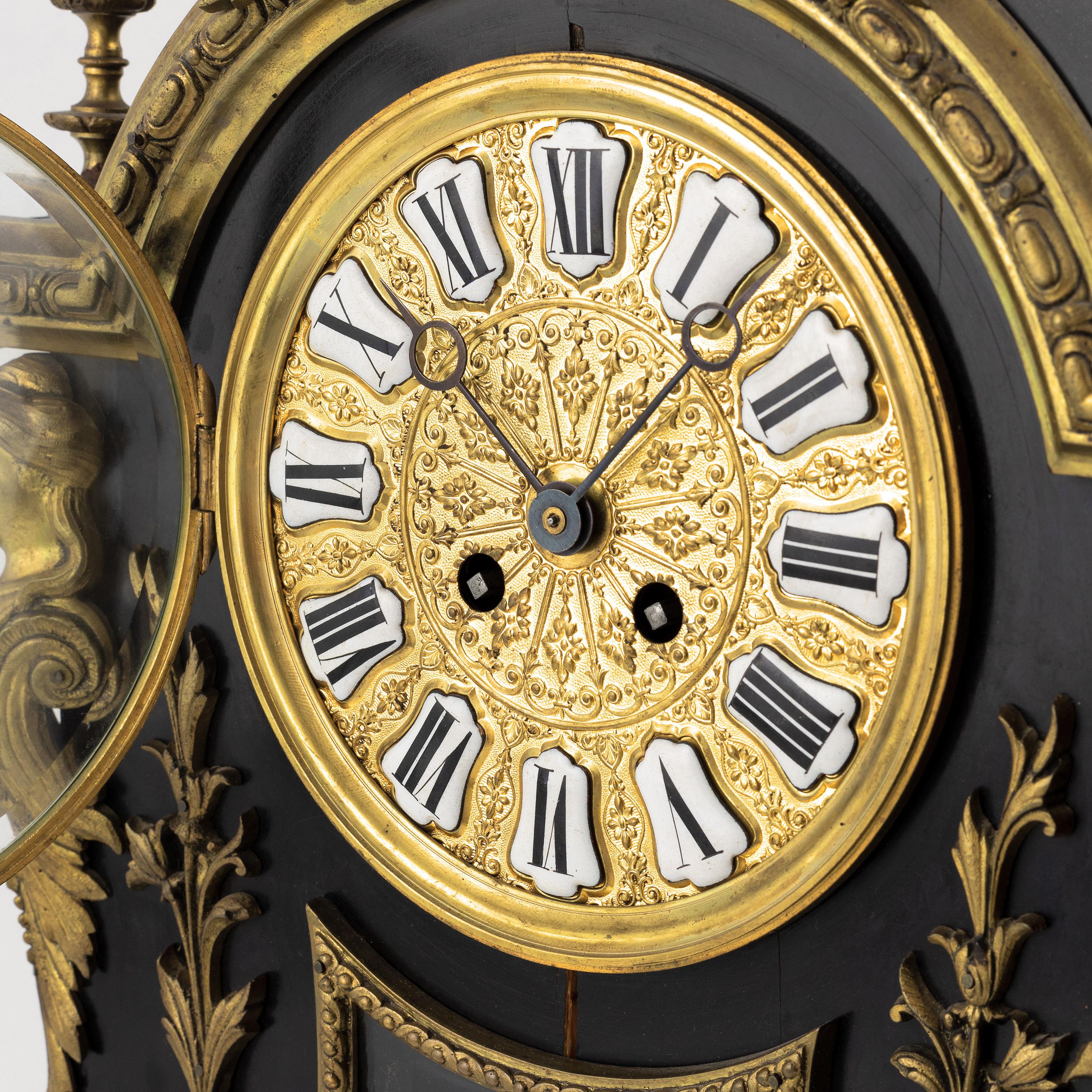 Set di orologi antichi Luigi XV Boulle in legno nero e bronzo dorato XIX secolo In condizioni buone in vendita a Sweden, SE