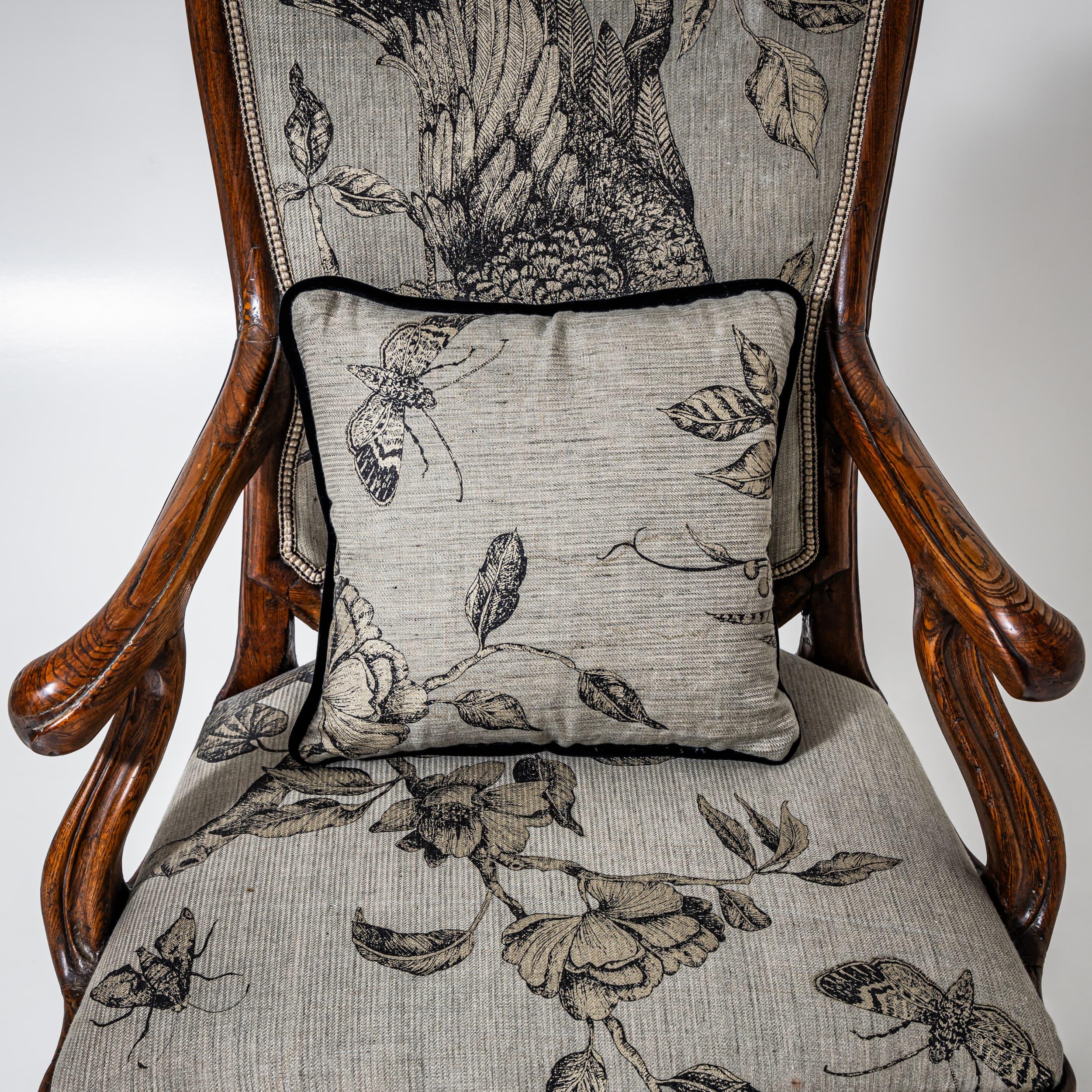 Louis XV Armchair, France, Mid-18th Century In Good Condition For Sale In Greding, DE