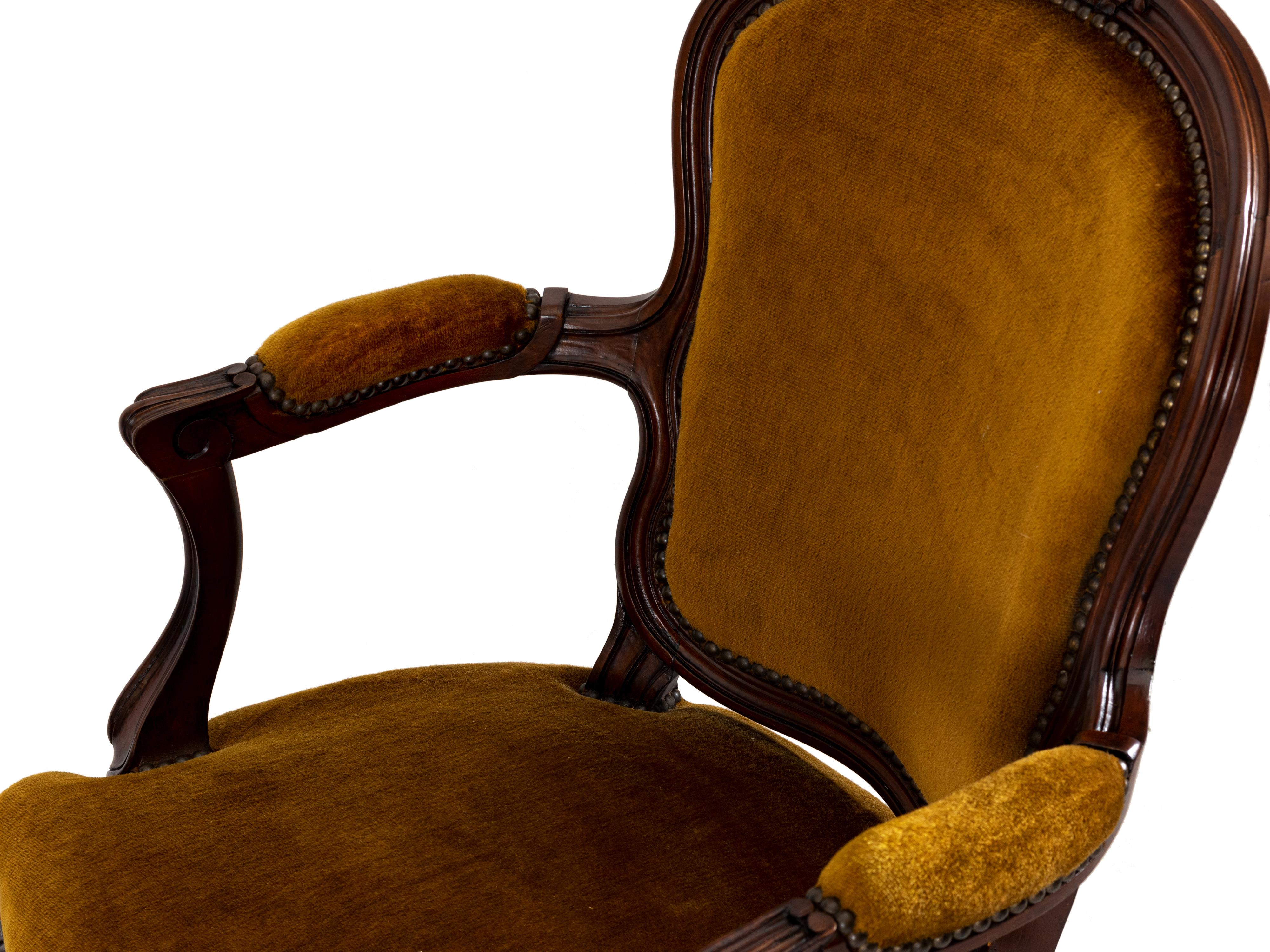 Louis XV Armchairs, 19th Century In Good Condition For Sale In Lisbon, PT