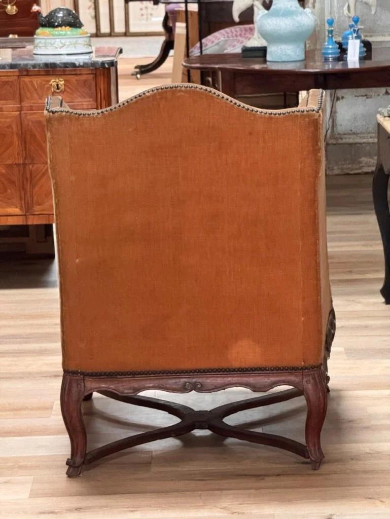 Unknown Louis XV beechwood bergère à oreilles, 18th c.