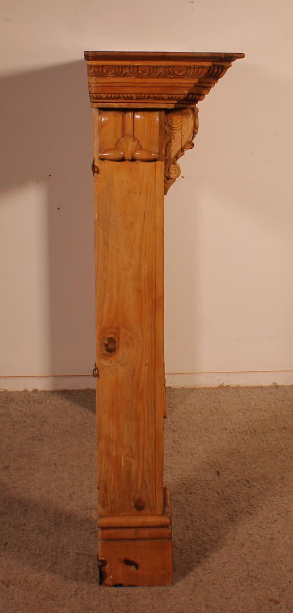 Camino in legno di faggio Luigi XV - XIX secolo in vendita 2