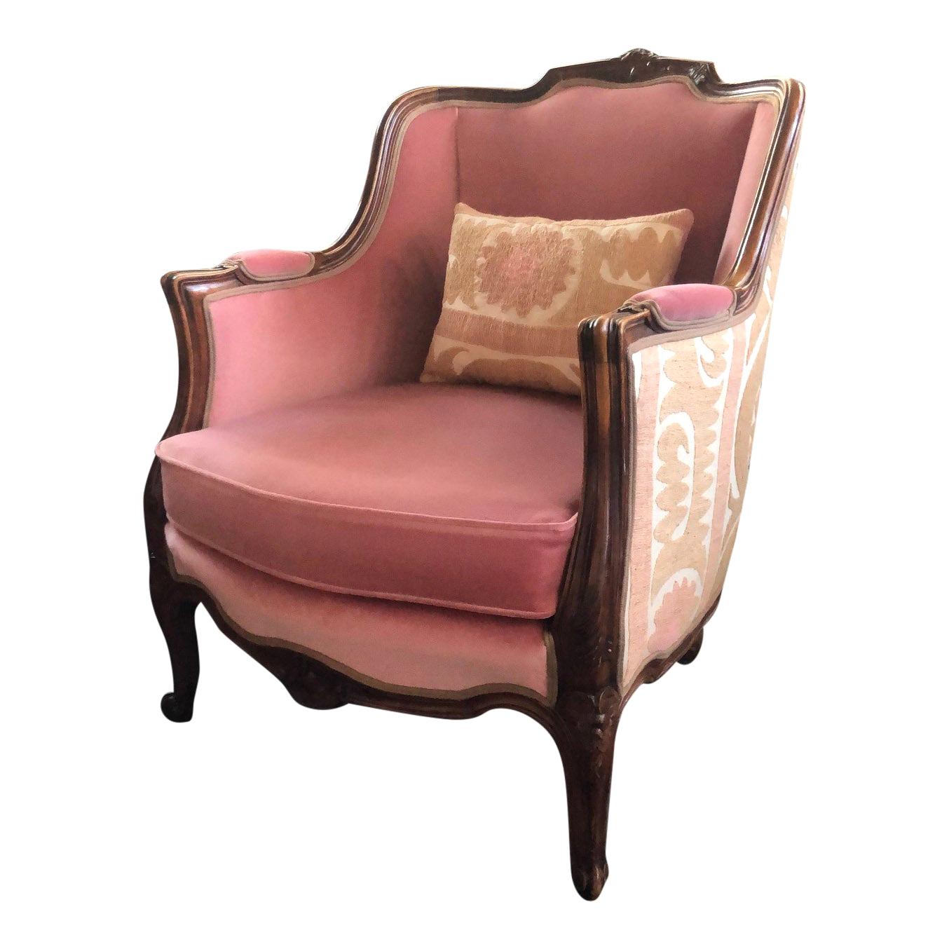 Louis XV Bergère Style Chair 20th Century with Pink Velvet Fabric and Suzani