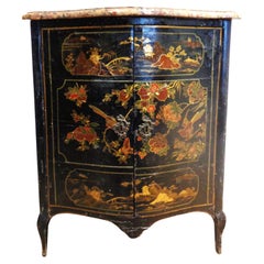 Antique  18th Century Louis XV Lacquered Chinoiserie Decorated Corner Cabinet