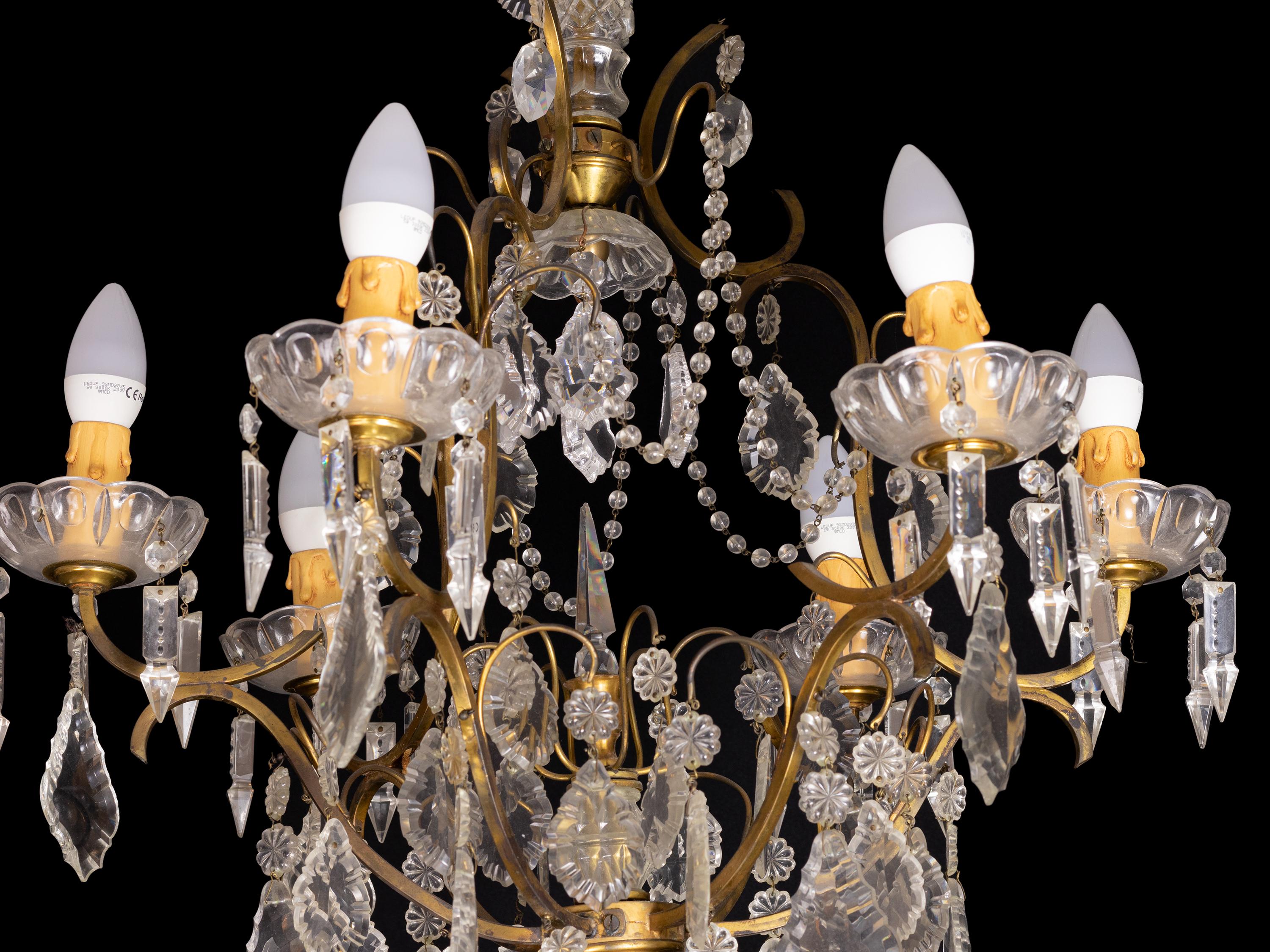 XIX secolo Lampadario di cristallo Luigi XV in bronzo, sei luci, 1800 in vendita