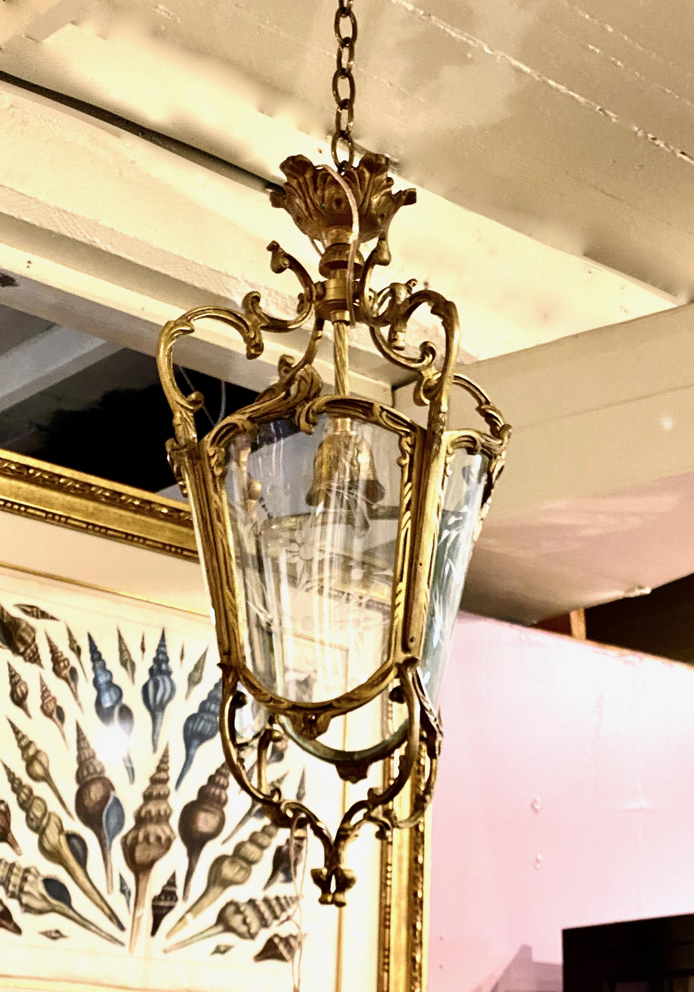 Louis XV Bronze Hall Lanterns For Sale 3