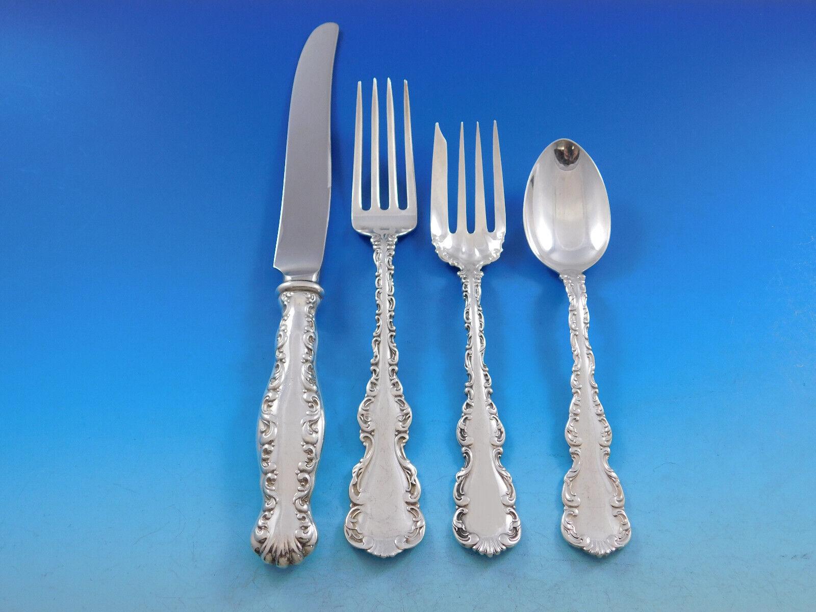 Louis XV by Whiting Sterling Silver Flatware Set for 8 Service 70 Pieces In Excellent Condition For Sale In Big Bend, WI