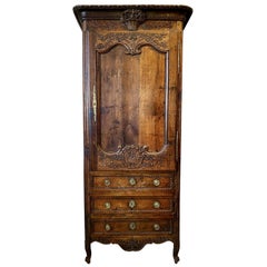 Antique Louis XV Carved Bonnetier, Homme Debout, Cabinet, 18th Century
