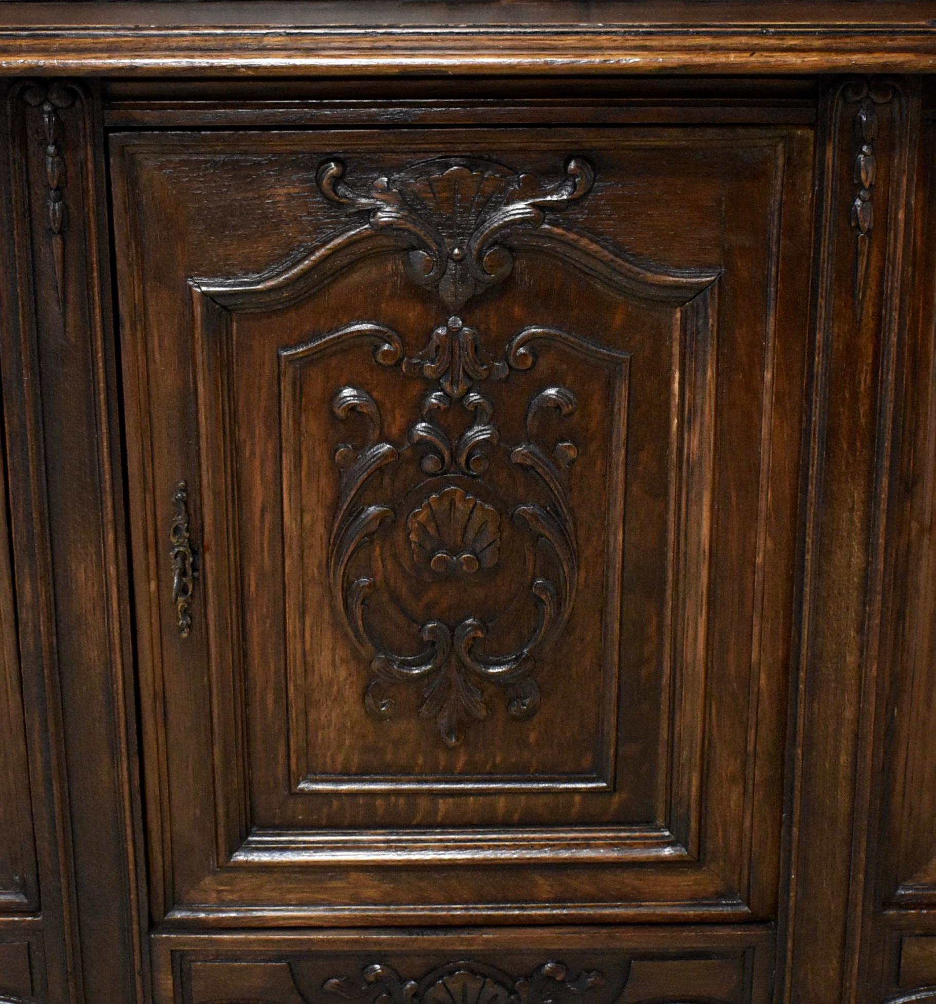 Louis XV Carved Breakfront Oak Vitrine Hutch For Sale 1