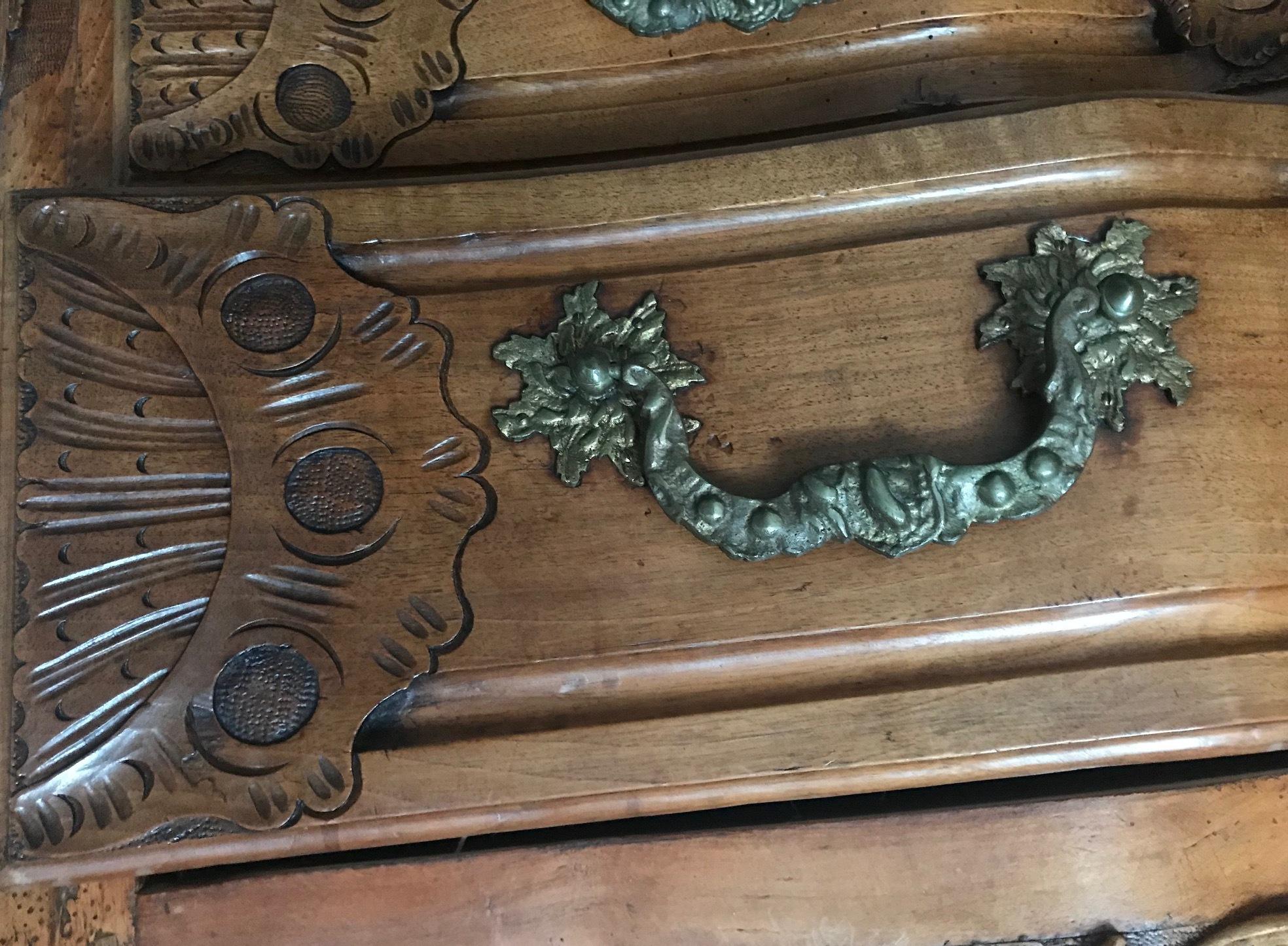Louis XV Carved Walnut Commode, 18th Century 4