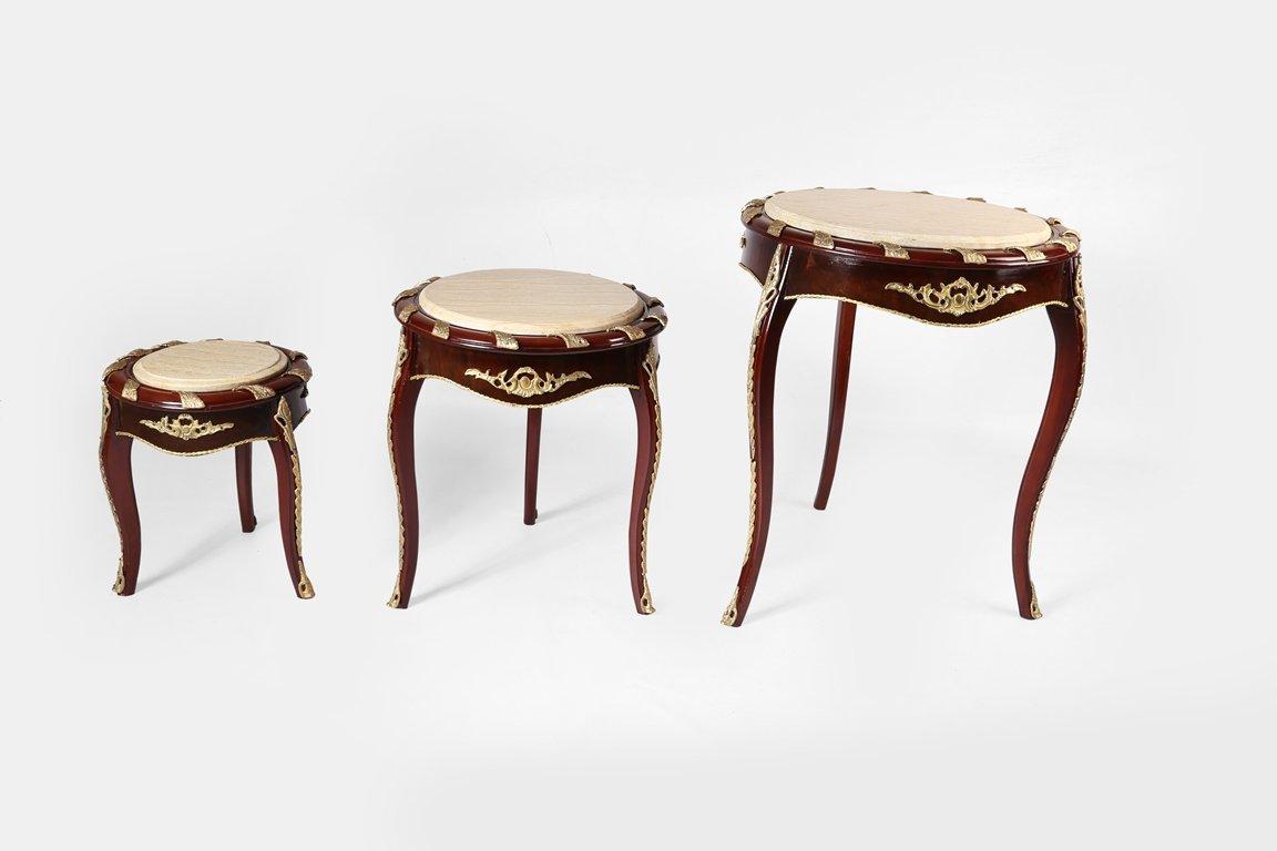 Louis XV Circular Marble Nesting Coffee Table Set '3 Tables', 20th Century In Excellent Condition For Sale In London, GB