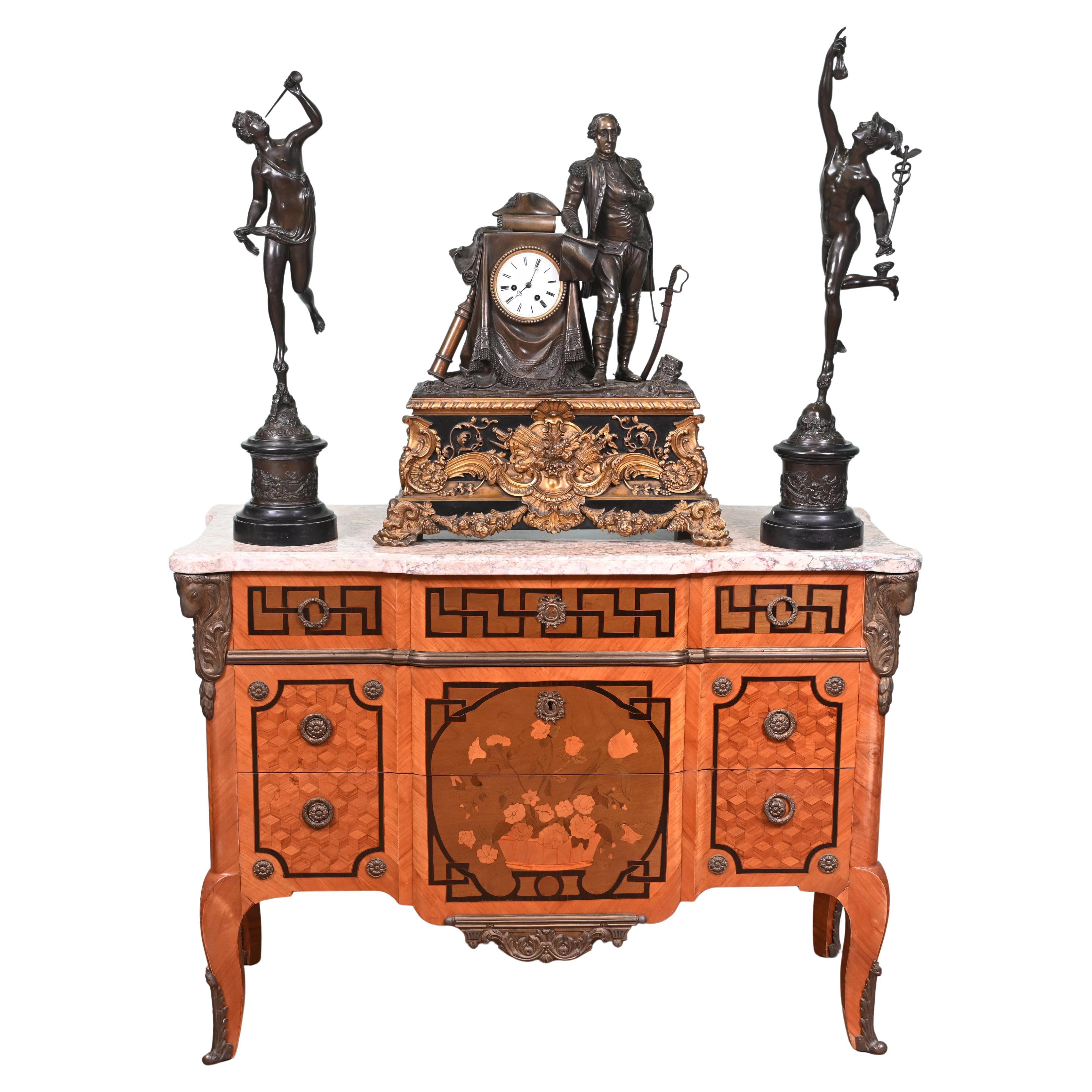 Arcón Cómoda Luis XV Marquetería Incrustada 1880 en venta