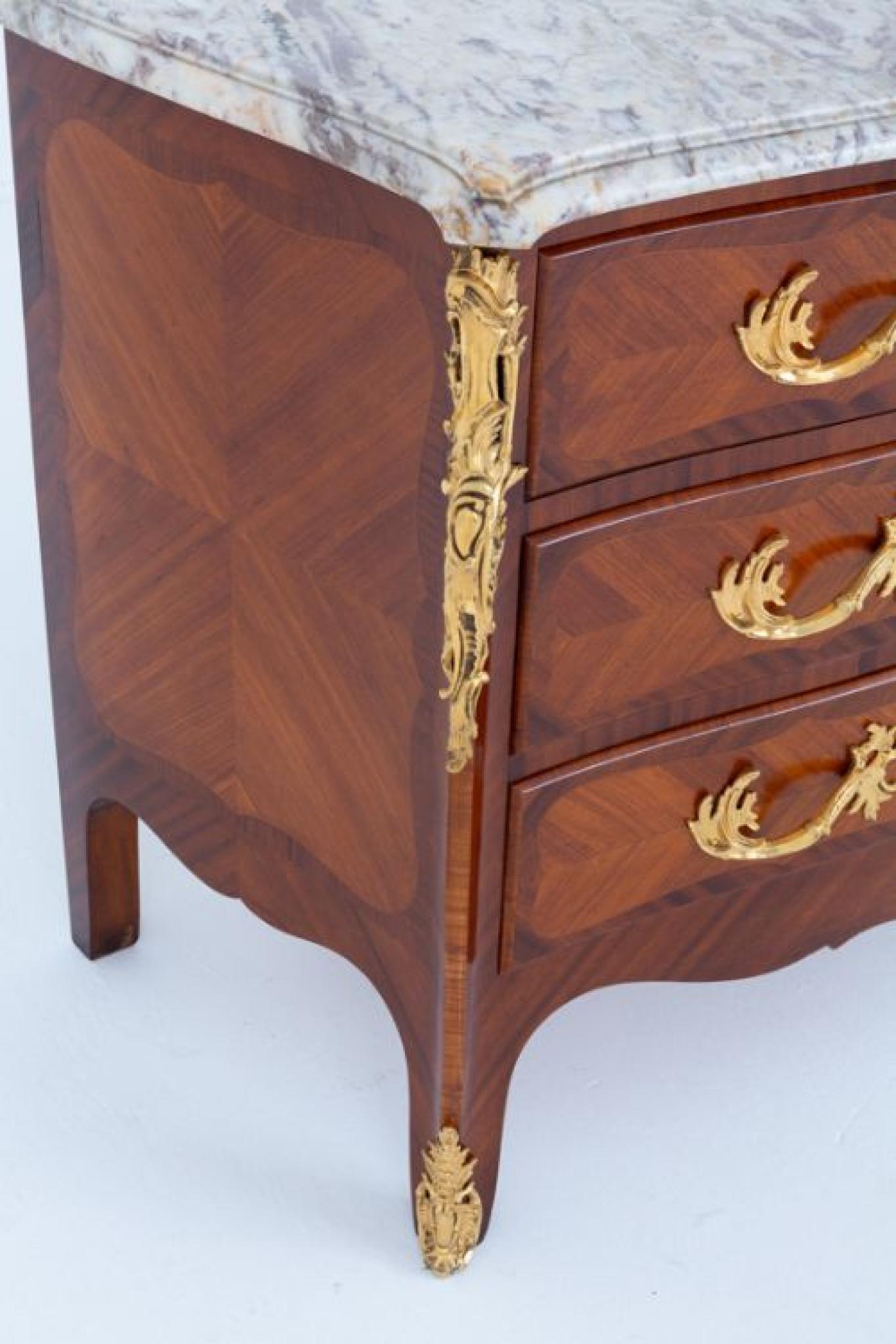 Commode Luigi XV Cassettiera francese 1880 in vendita 1