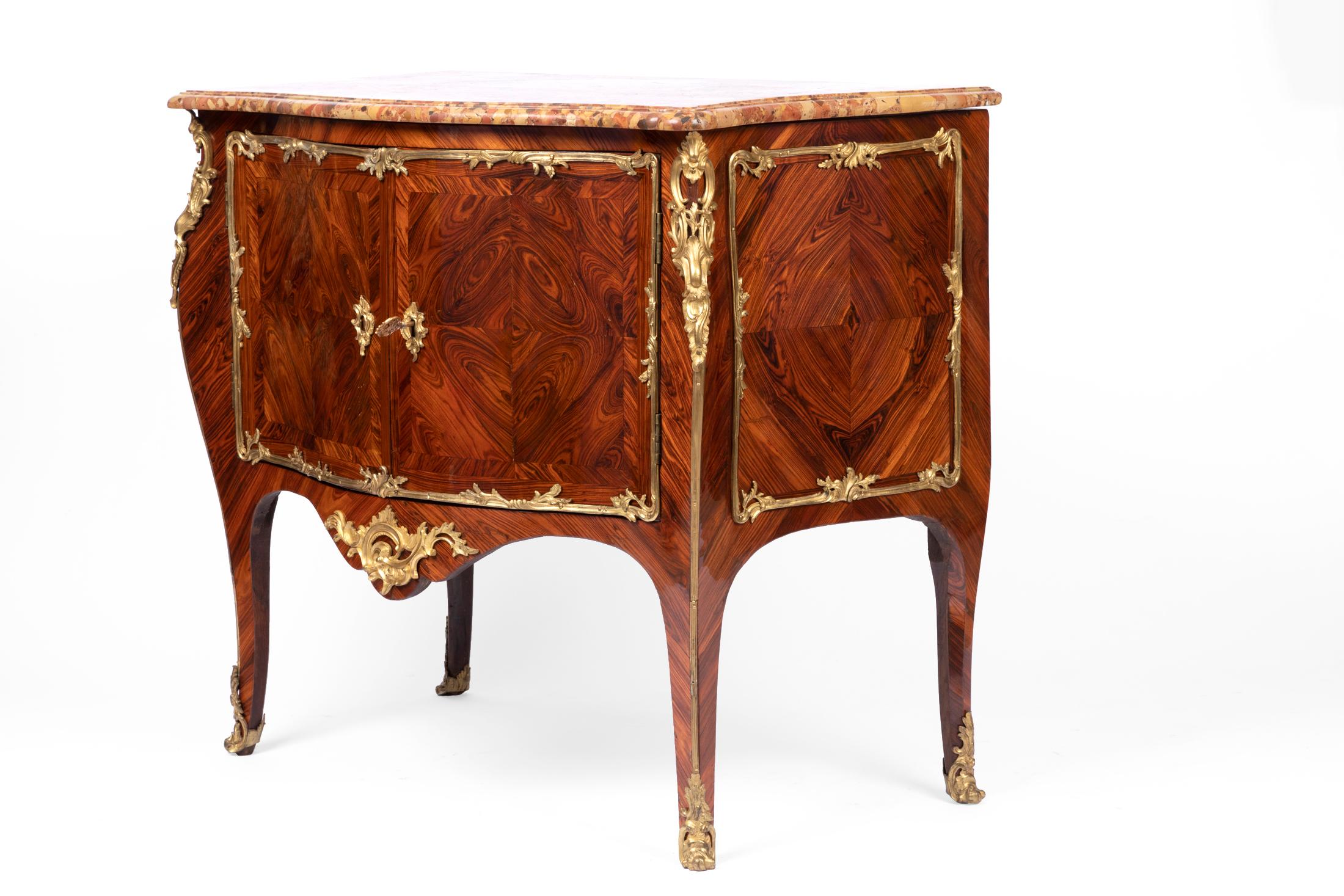 Louis XV Commode Stamped by Denis Genty, 18th Century For Sale 1