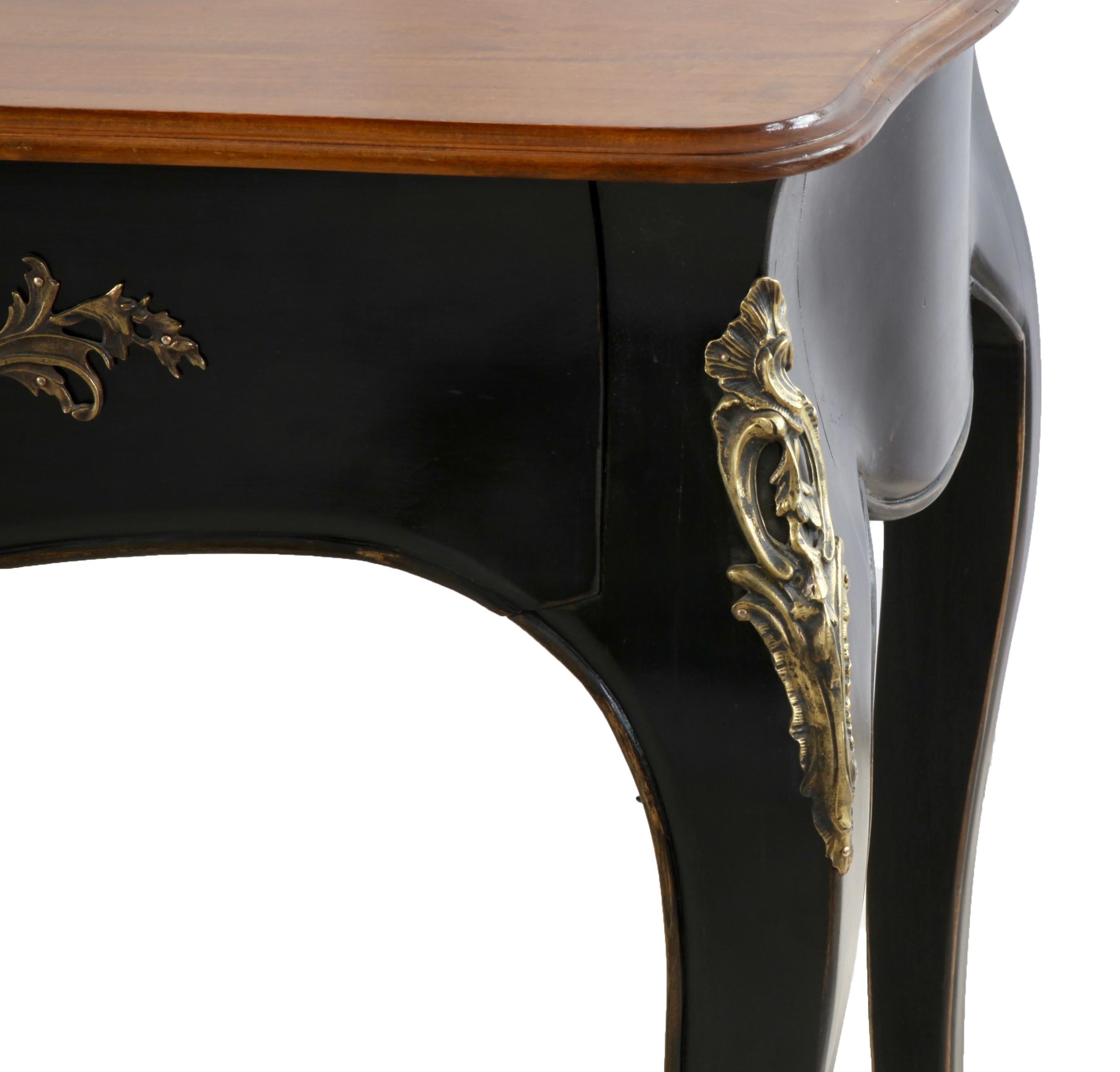 Konsole im Stil Louis XV., schwarz lackiert und mit natürlicher Holzplatte im Angebot 4