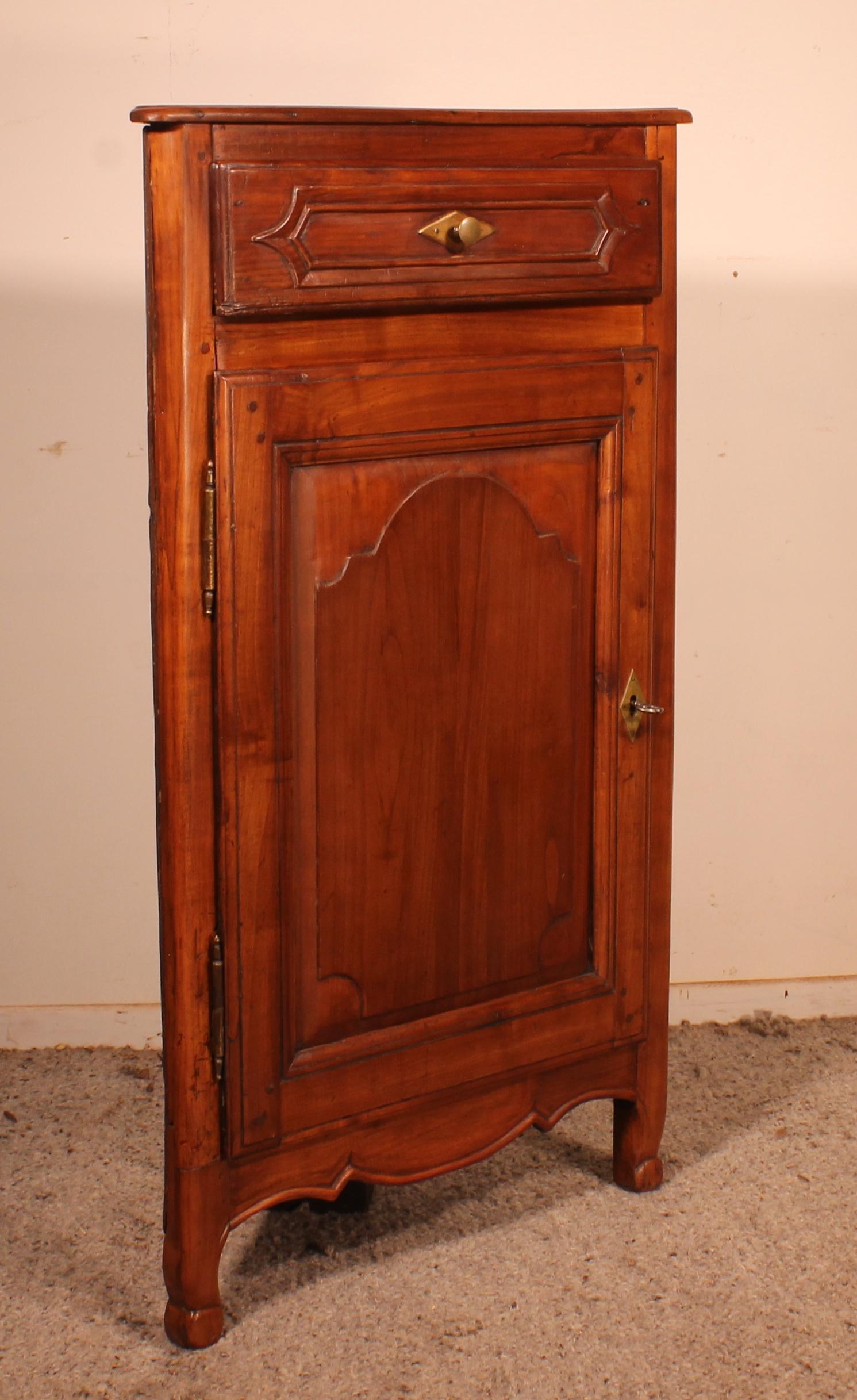 19th Century Louis XV Corner Cupboard in Cherry Wood For Sale