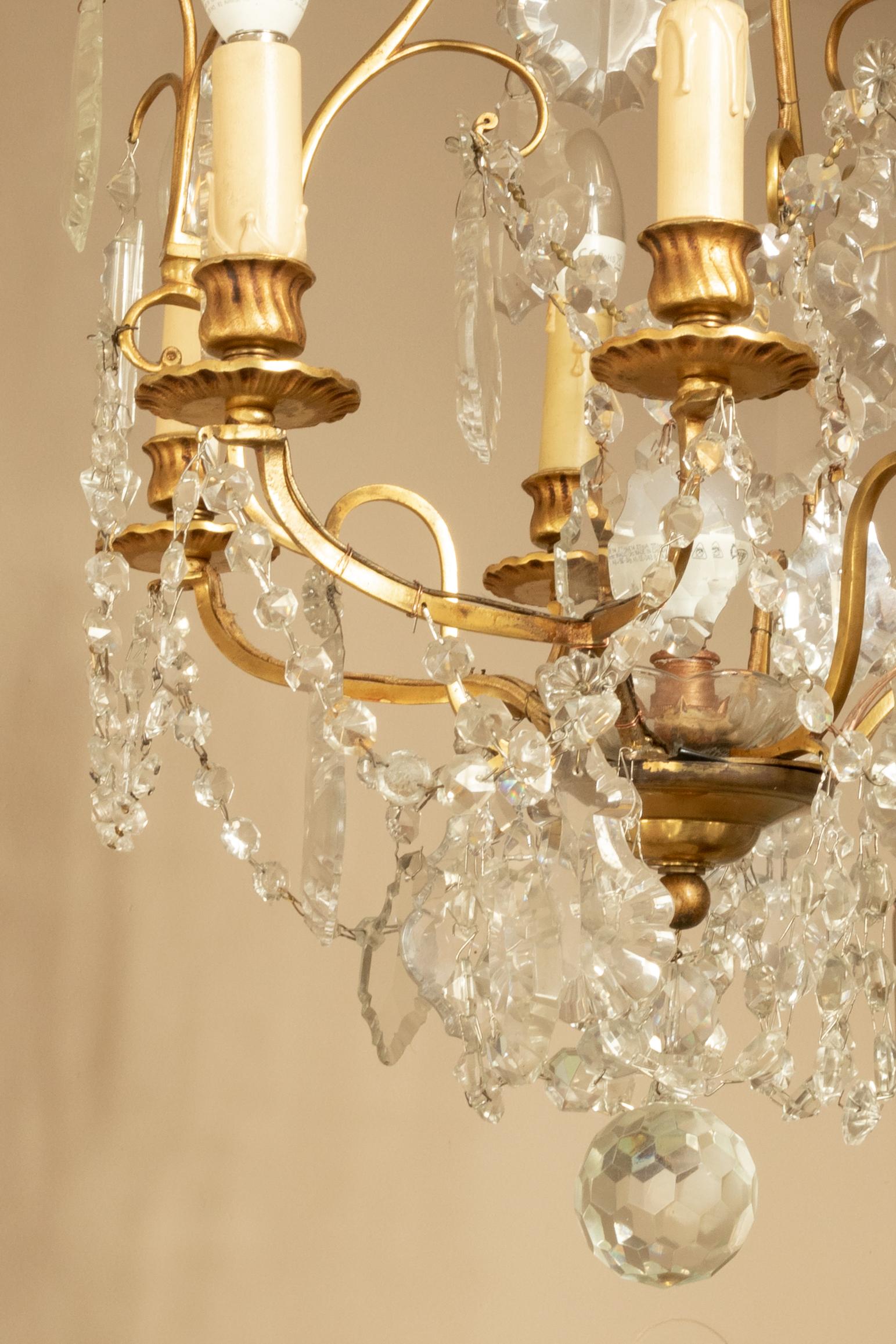 Lampadario Luigi XV in cristallo e bronzo, sei luci, XIX secolo in vendita 3