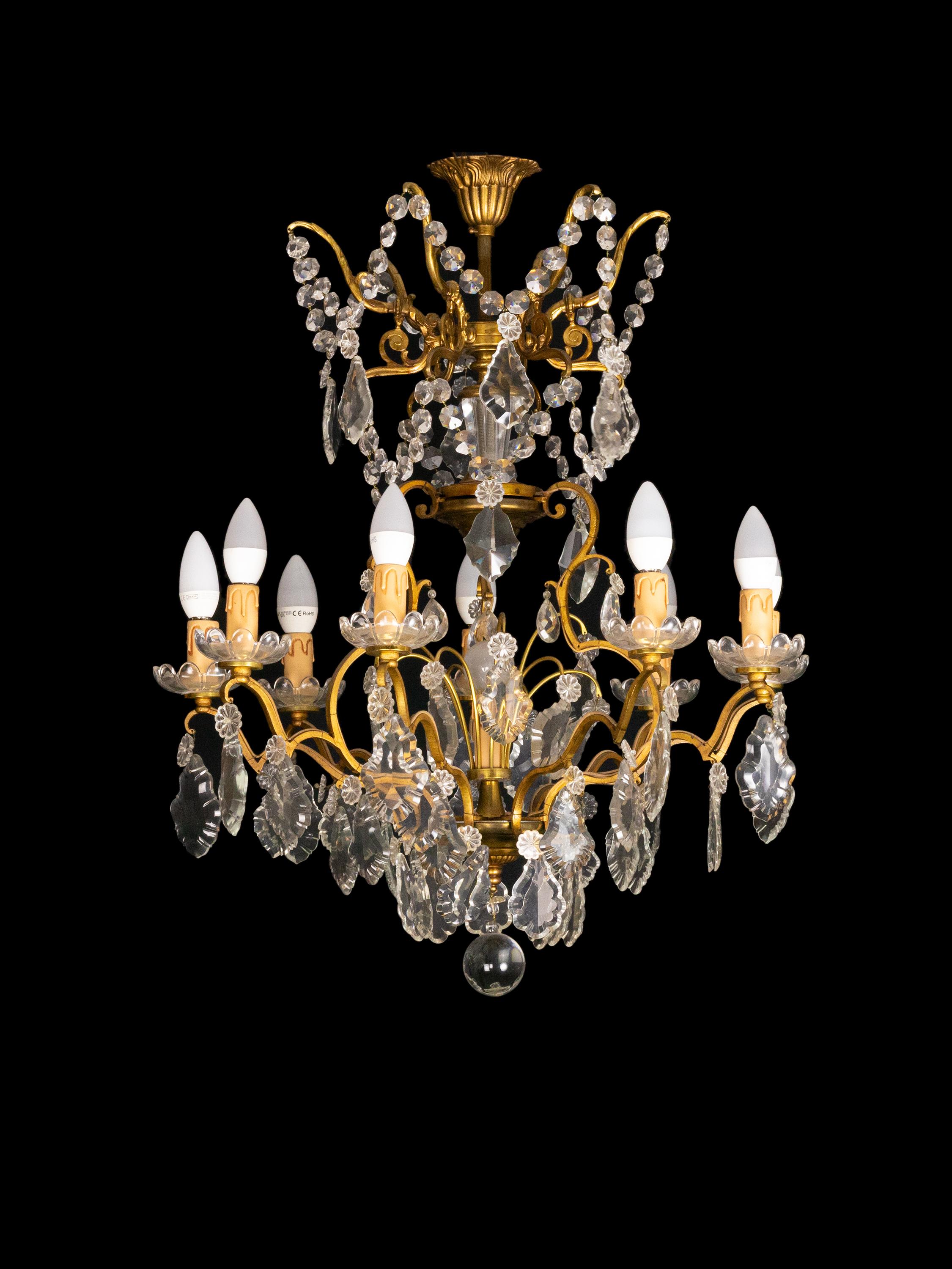 French Louis XV Crystal Gilt-Bronze Nine-Light Chandelier For Sale