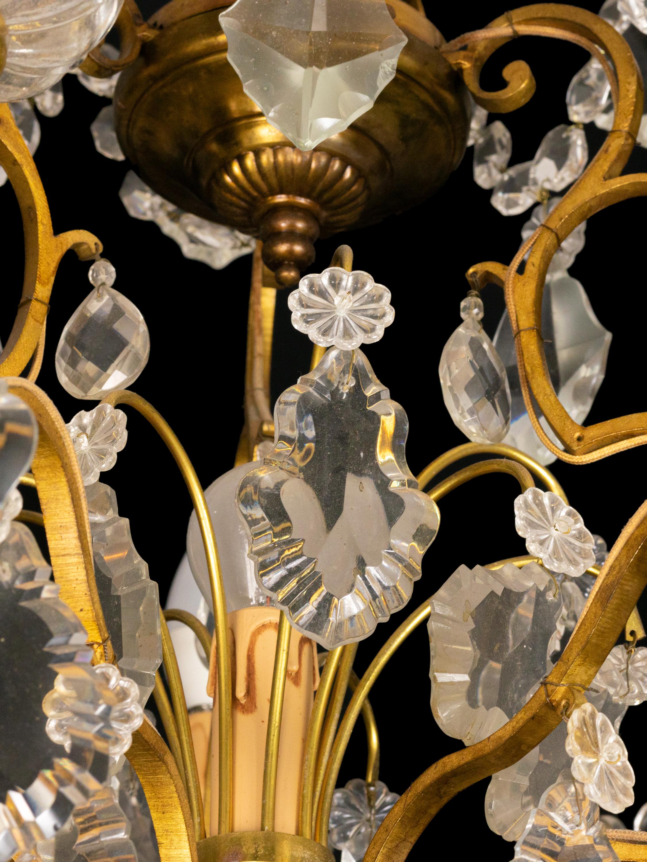 19th Century Louis XV Crystal Gilt-Bronze Nine-Light Chandelier For Sale