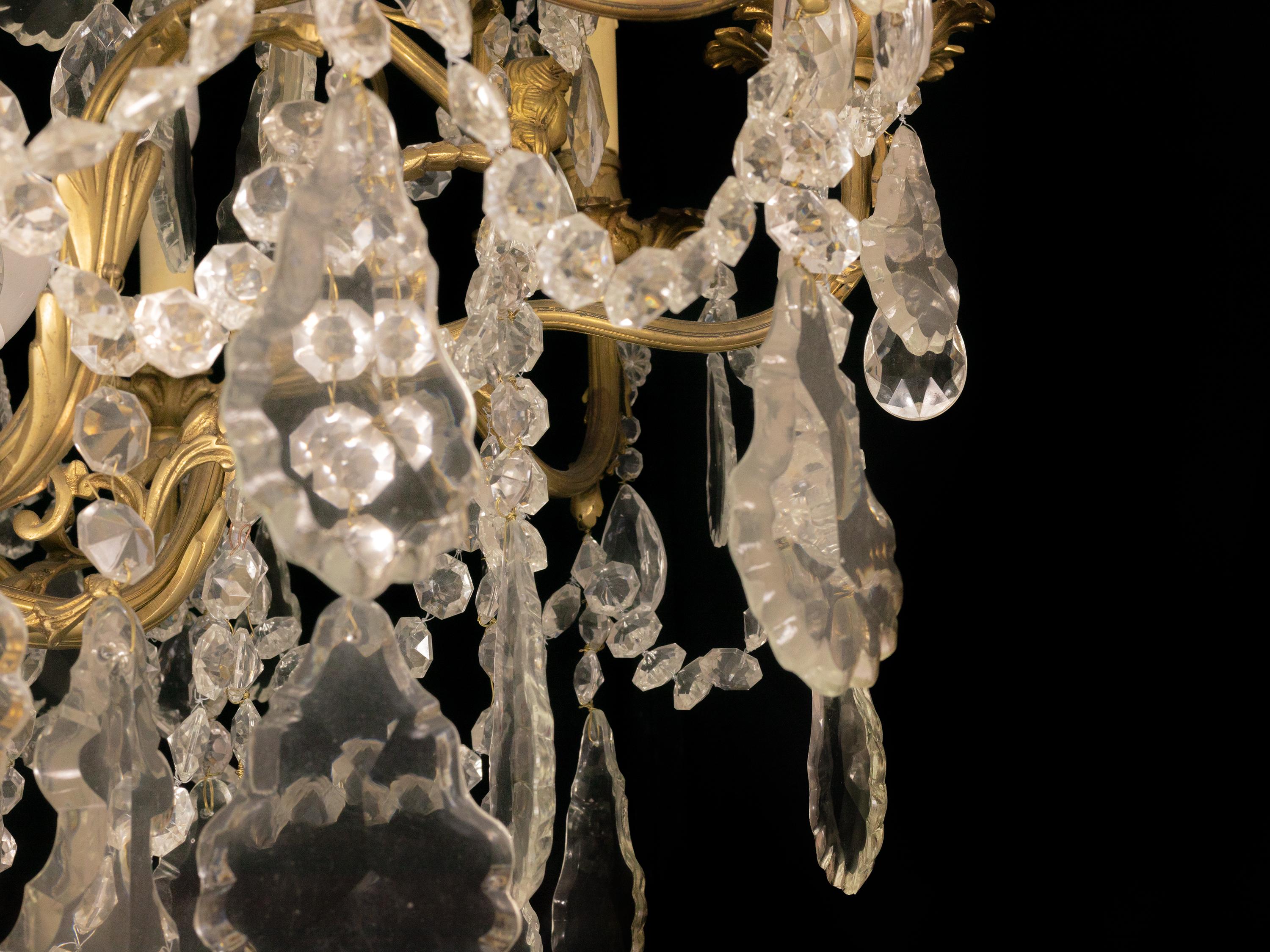 Faceted Louis XV Crystal Gilt-Bronze Twenty six-Light Chandelier For Sale
