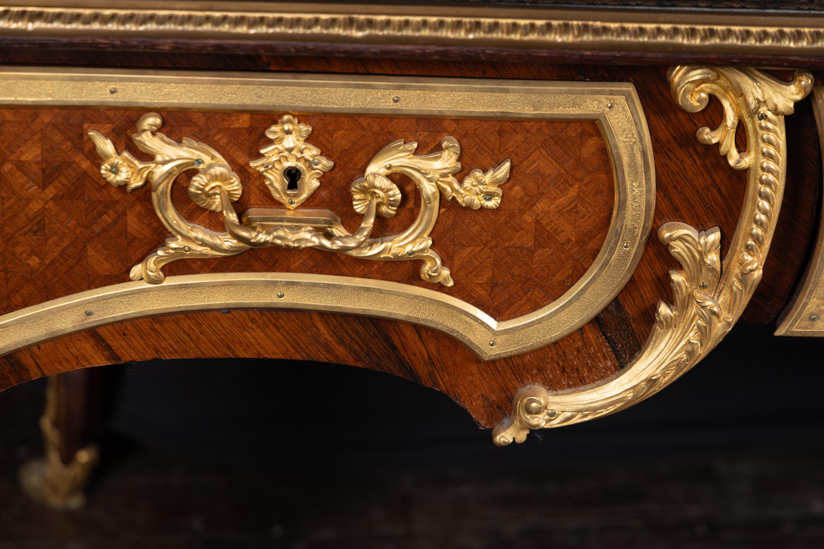 Louis XV Desk with Bronze D’Ore Mounts For Sale 2