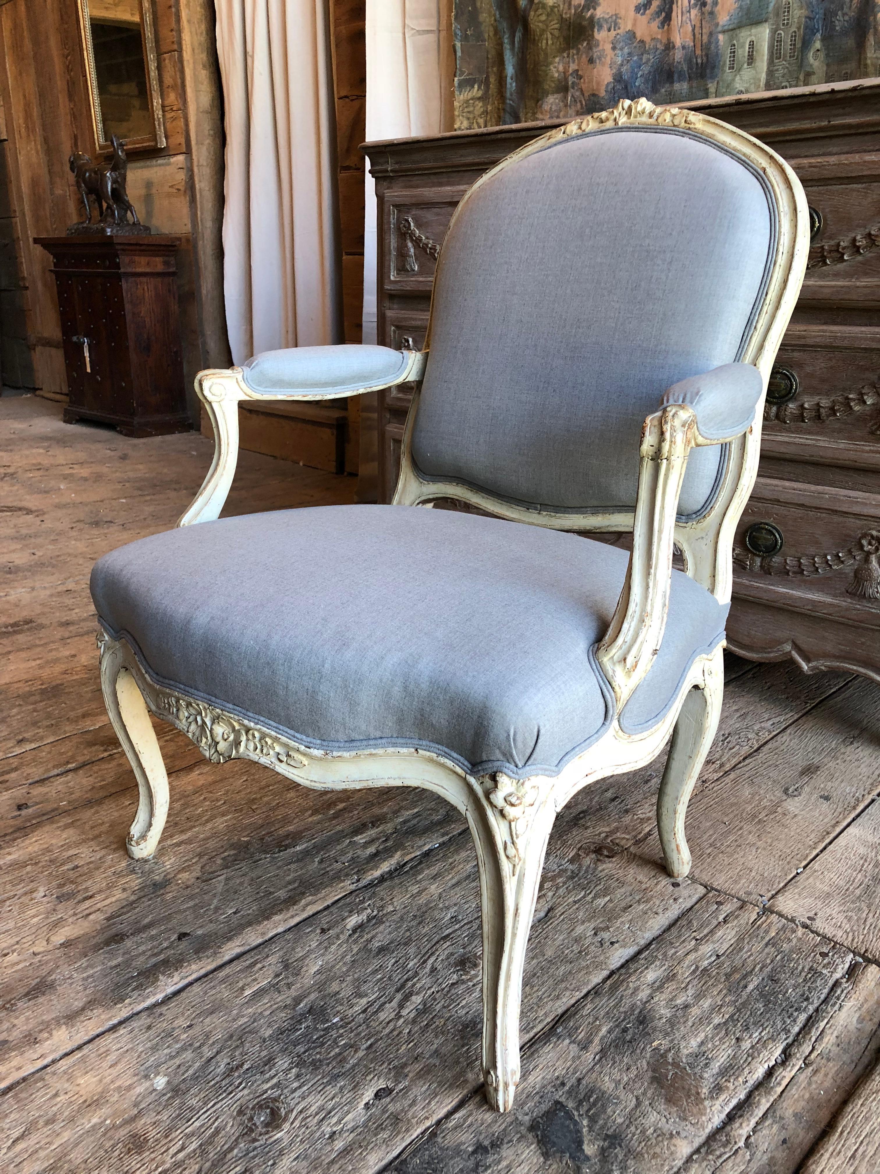 Hand-Carved Louis XV Fauteuil Cabriolet, circa 1760
