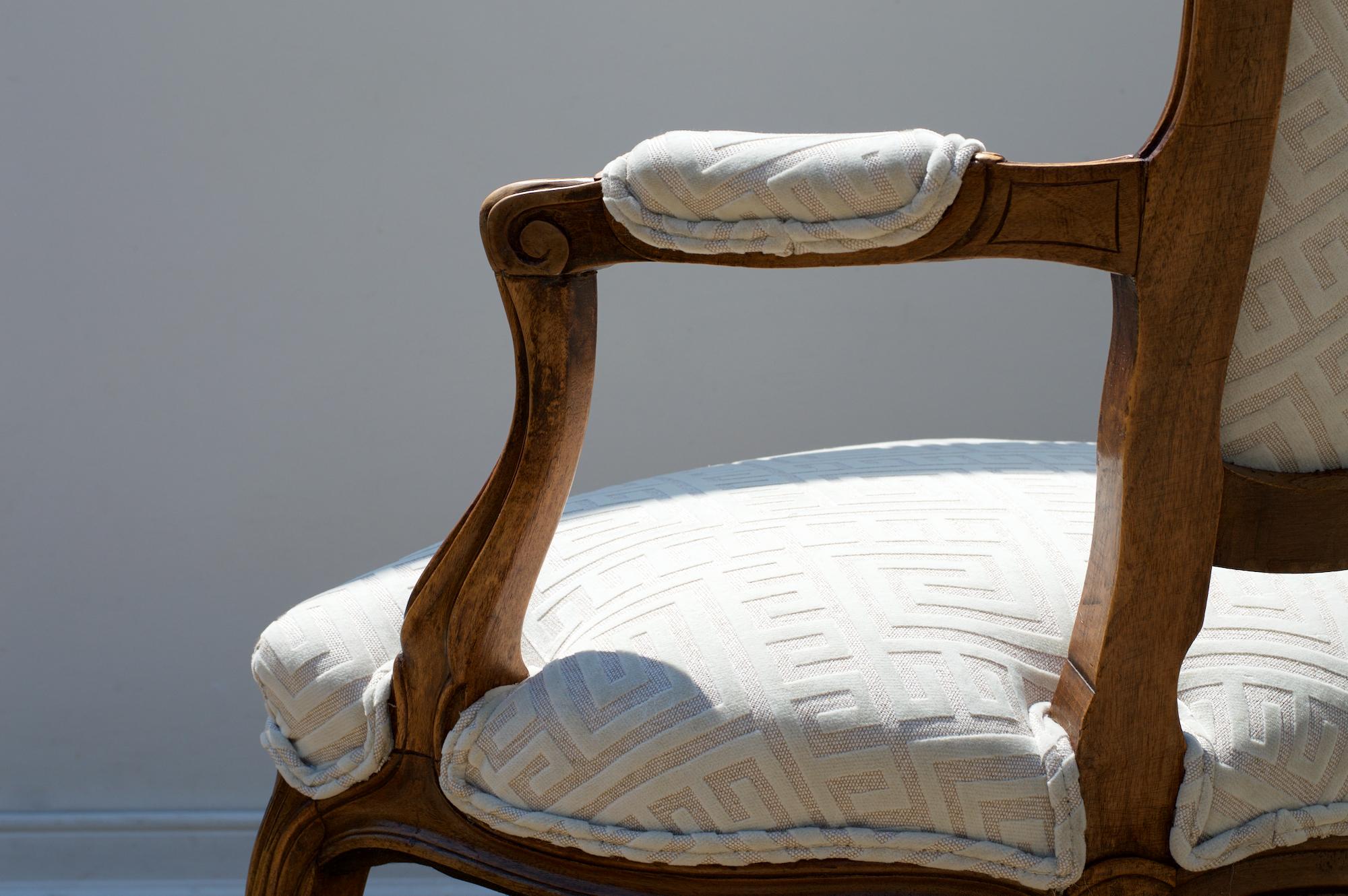 Louis XV Fauteuil of Fruitwood Dressed in Greek Key Linen For Sale 8