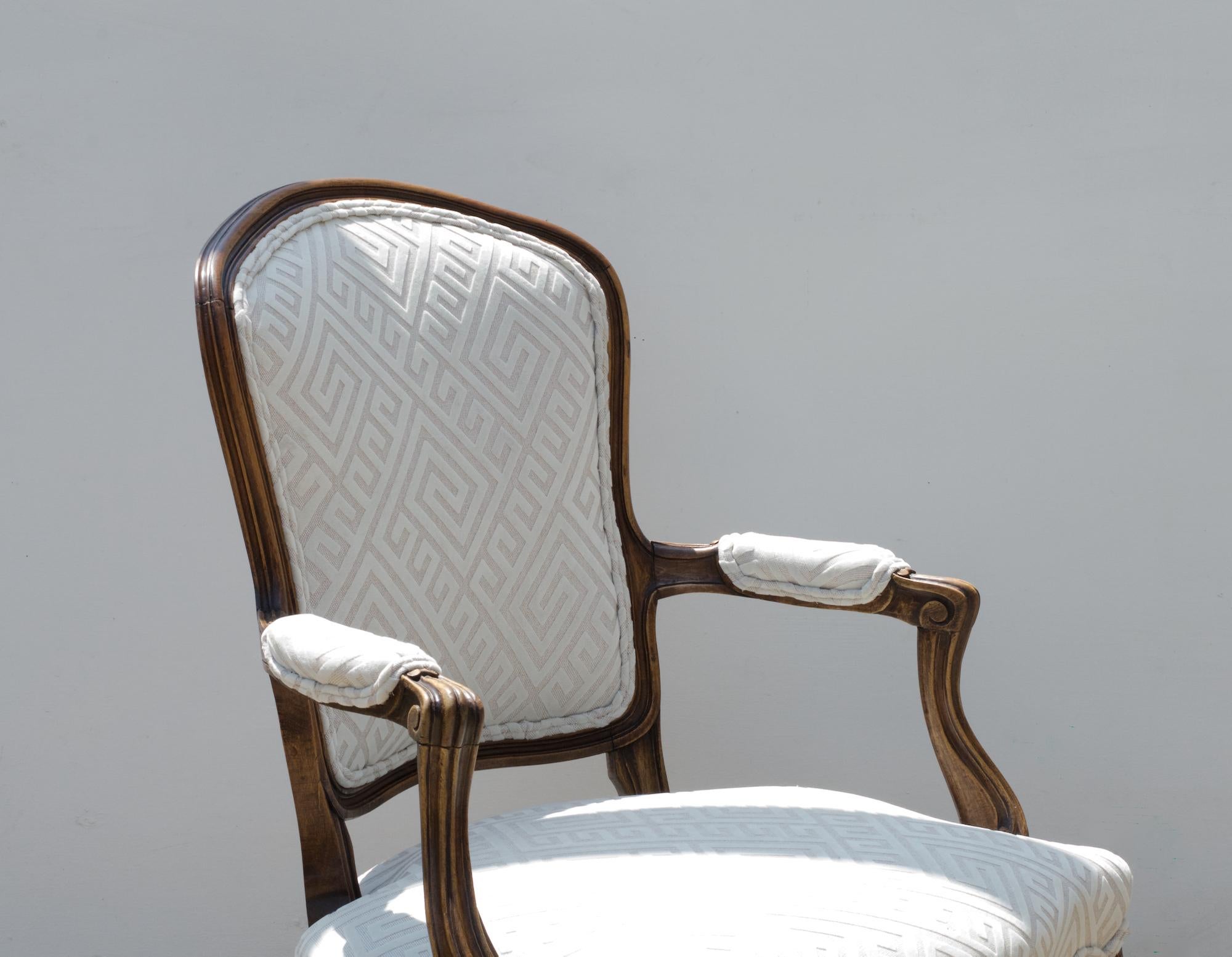 20th Century Louis XV Fauteuil of Fruitwood Dressed in Greek Key Linen For Sale
