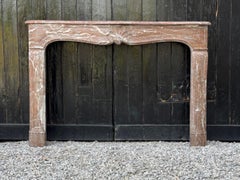 Louis XV fireplace in Rance marble from the 18th century