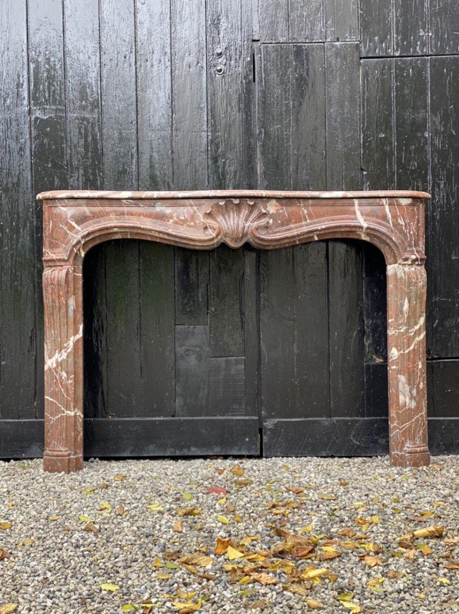 18th Century and Earlier Louis XV Fireplace in Rances Marble XVIIIth Century For Sale