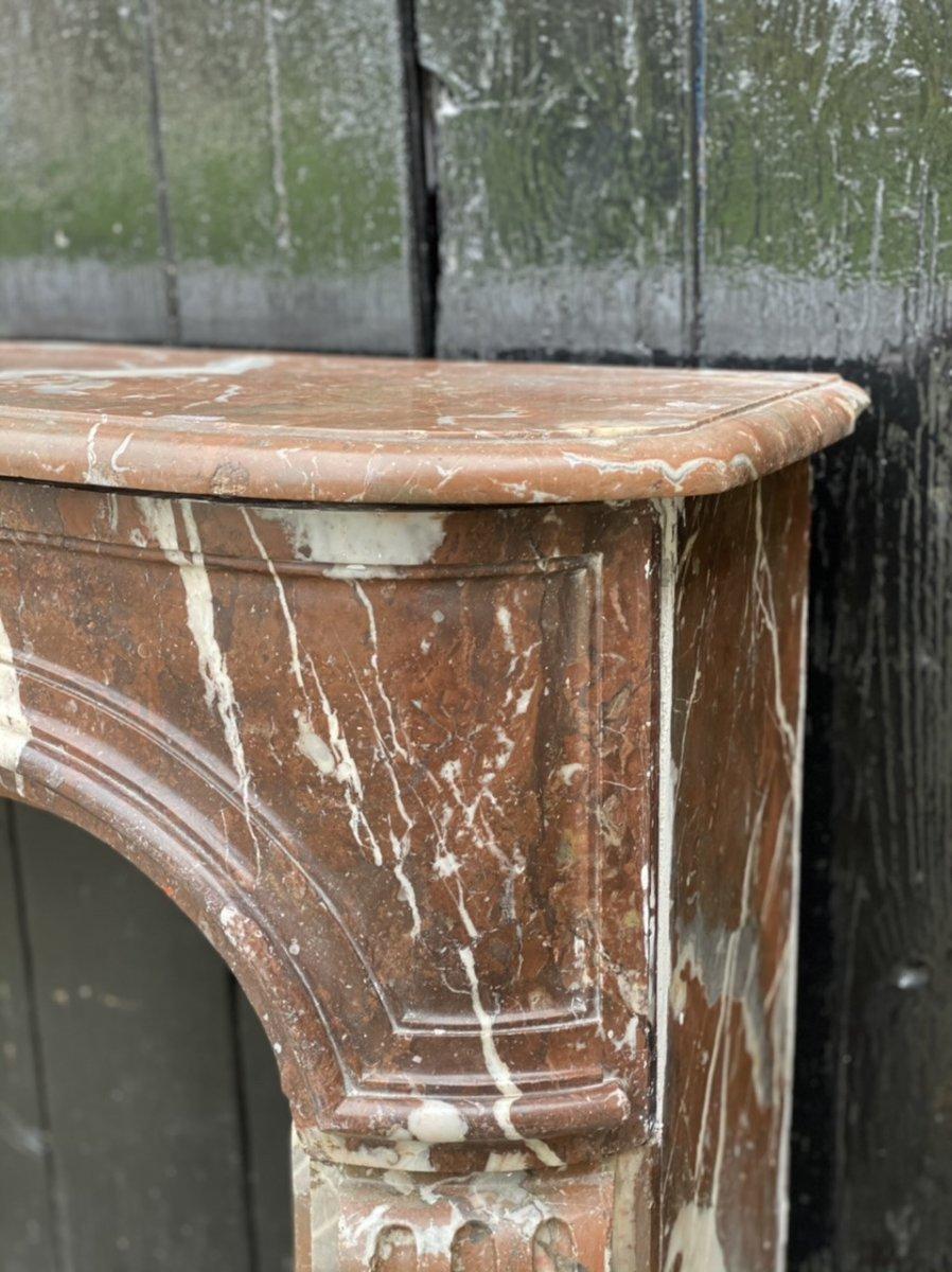 Louis XV Fireplace in Rances Marble XVIIIth Century For Sale 3