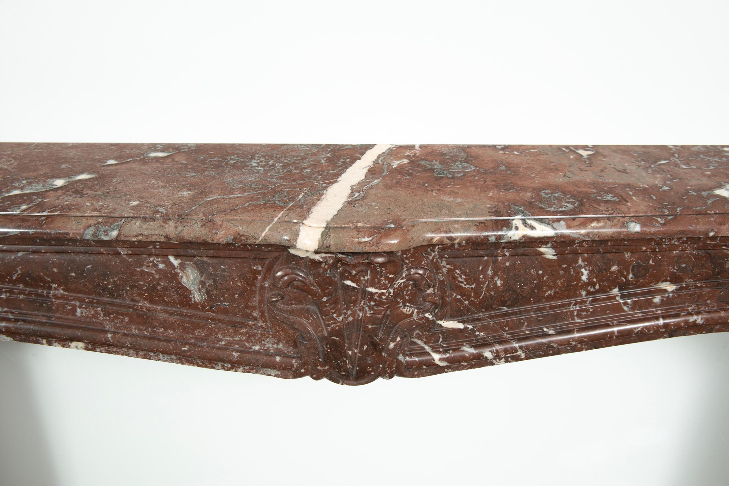 Louis XV Fireplace Mantel in Red Marble For Sale 7