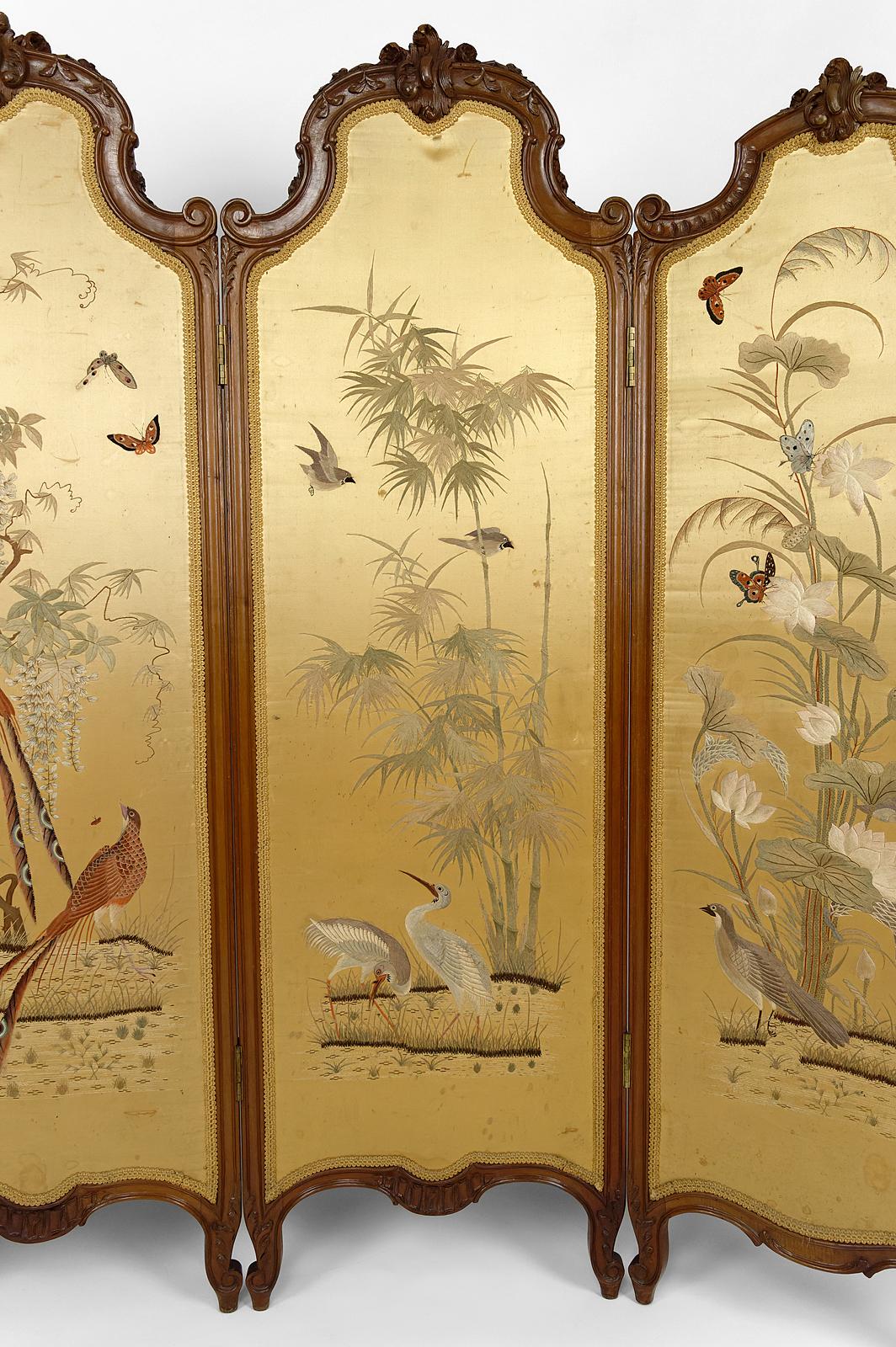 Louis XV. Klappbarer Siebdruck / Paravent, „ Asiatische Vögel Wandteppiche“, Frankreich, um 1880 (Französisch) im Angebot