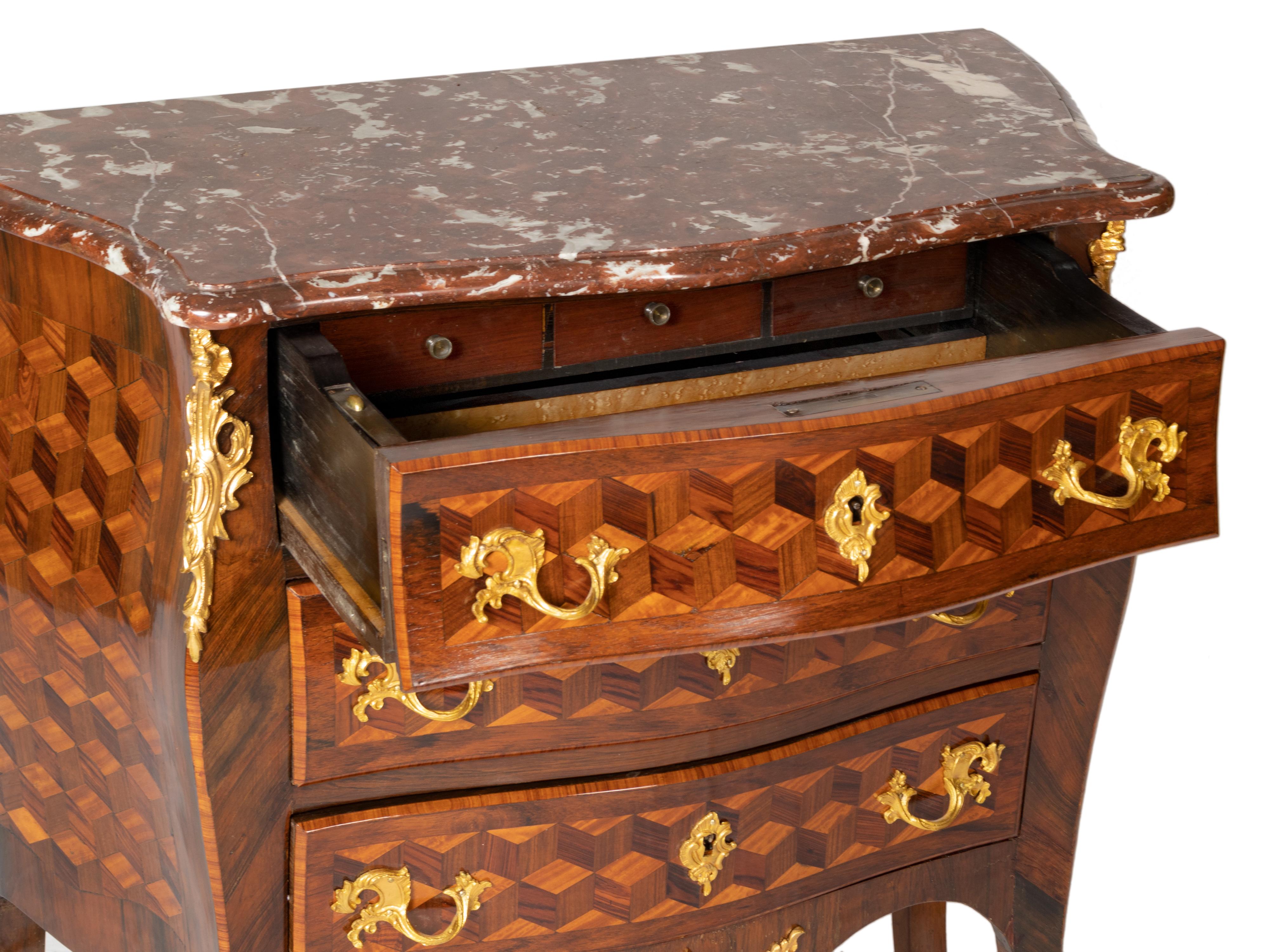 Commode Louis XV François Hugnet, 19ème siècle en vente 1