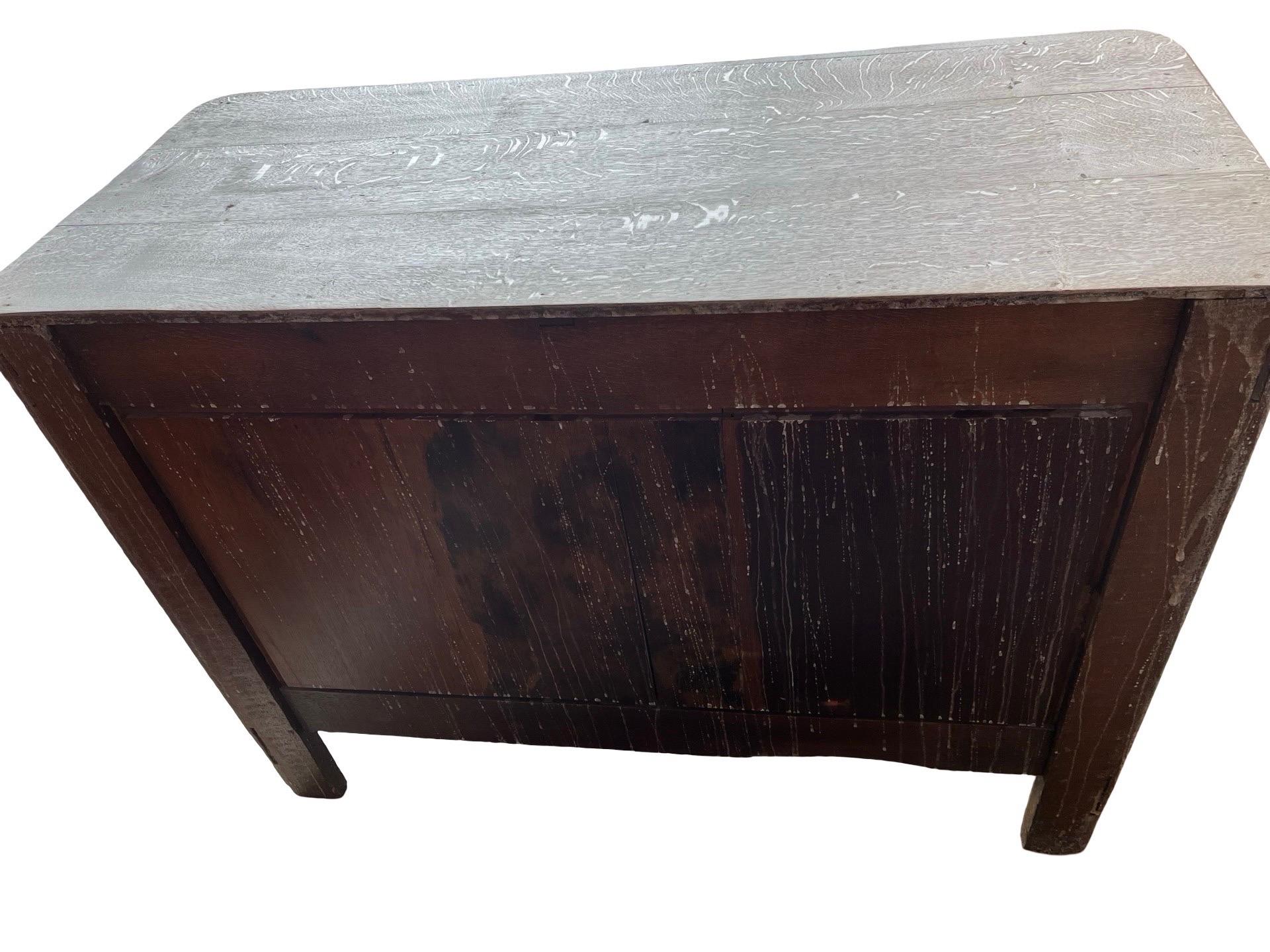 XIXe siècle Louis XV French Bleached Oak Chest of Drawers en vente