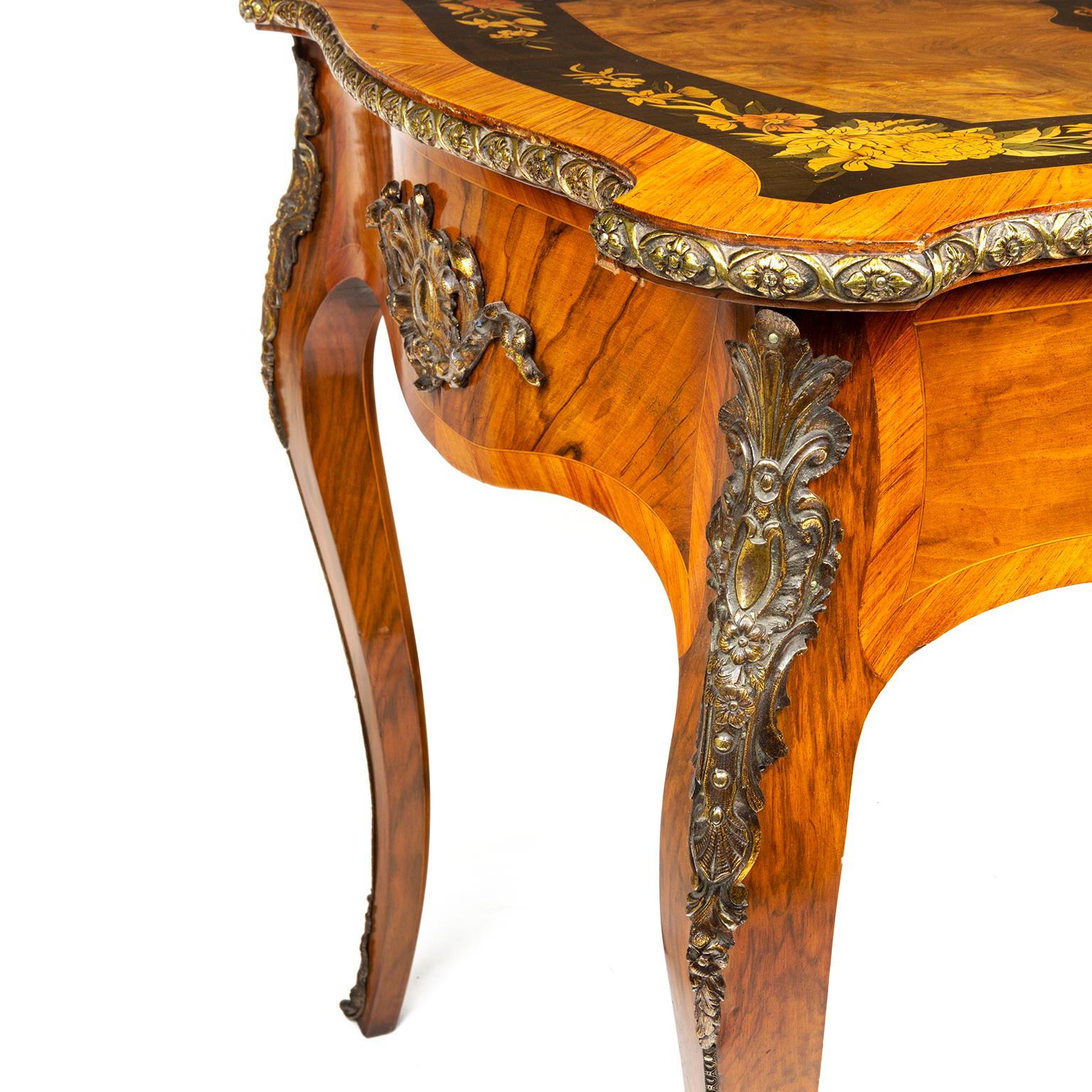 Louis XV French Bureau Plat Desk For Sale 2