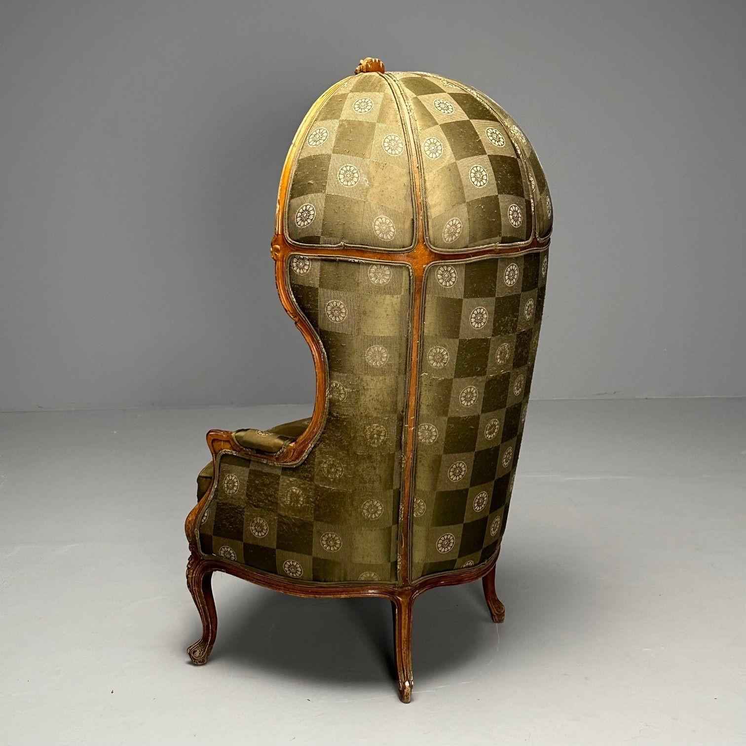 Louis XV, French Porter Chair, Green Fabric, Beech, France, 1940s For Sale 5