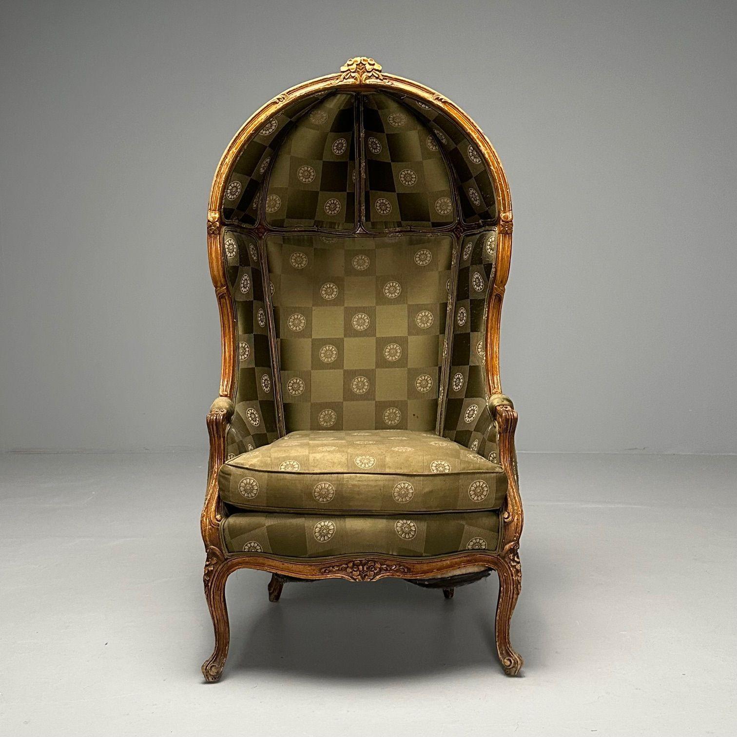 Französischer Porter-Stuhl im Stil Louis XV., grüner Stoff, Buche, Frankreich, 1940er Jahre im Zustand „Gut“ in Stamford, CT