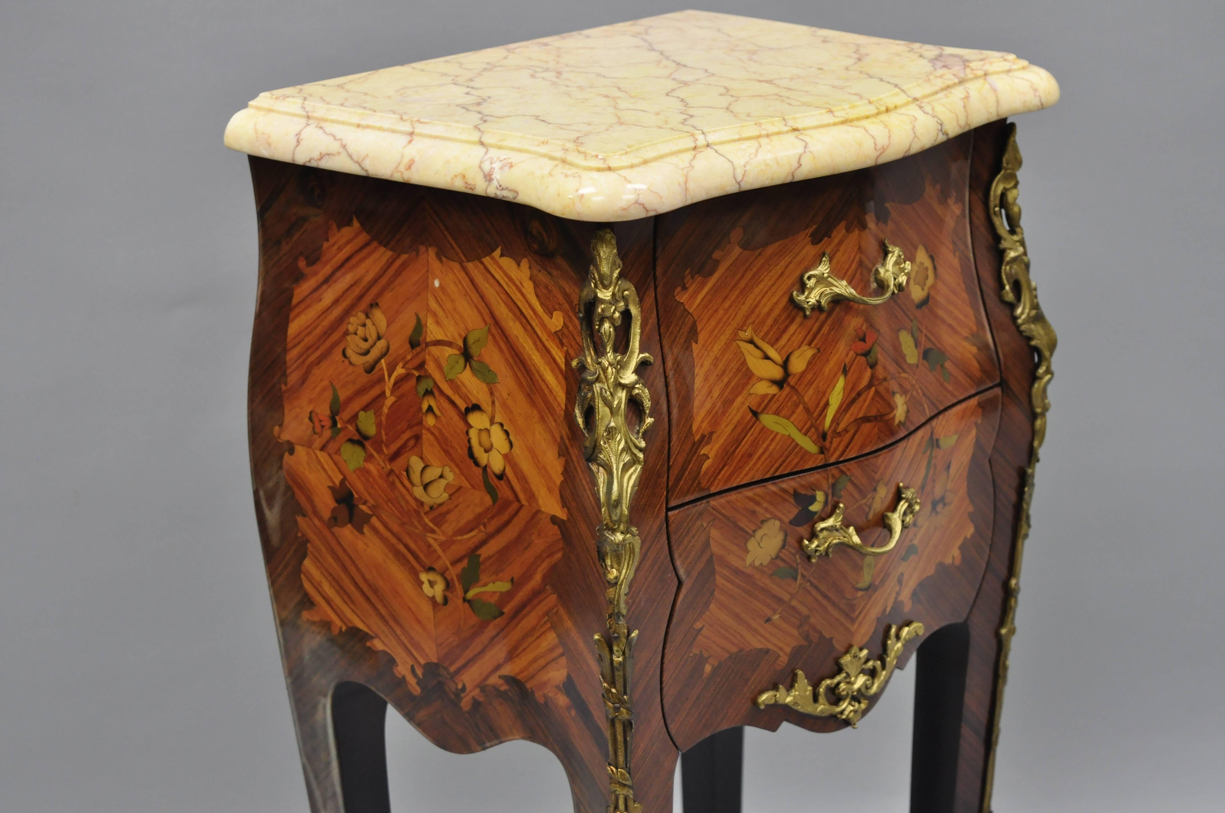 Louis XV French Style Bombe Form Floral Inlaid Marble-Top Nightstands, a Pair In Good Condition In Philadelphia, PA
