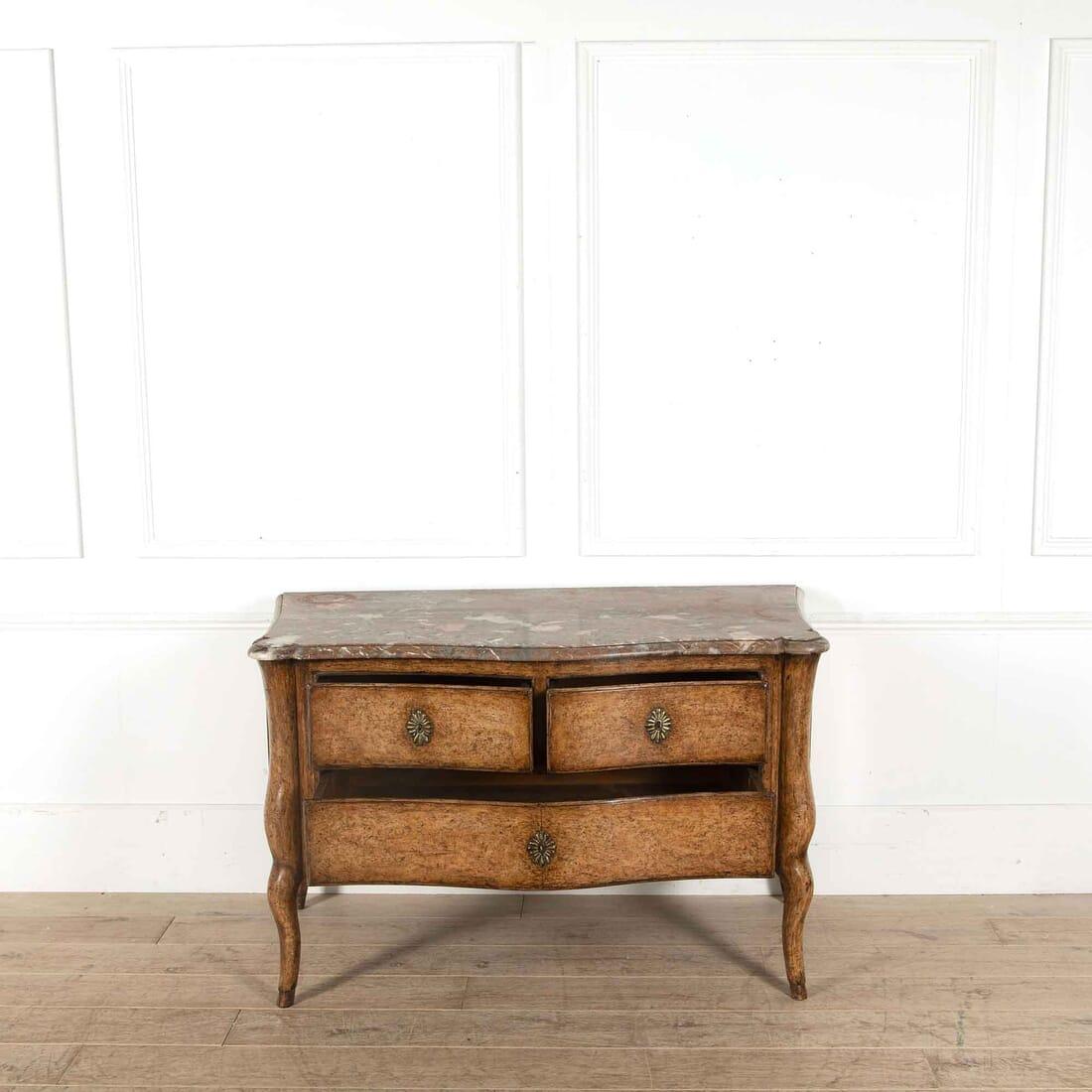 Louis XV Fruitwood Commode In Good Condition In Gloucestershire, GB