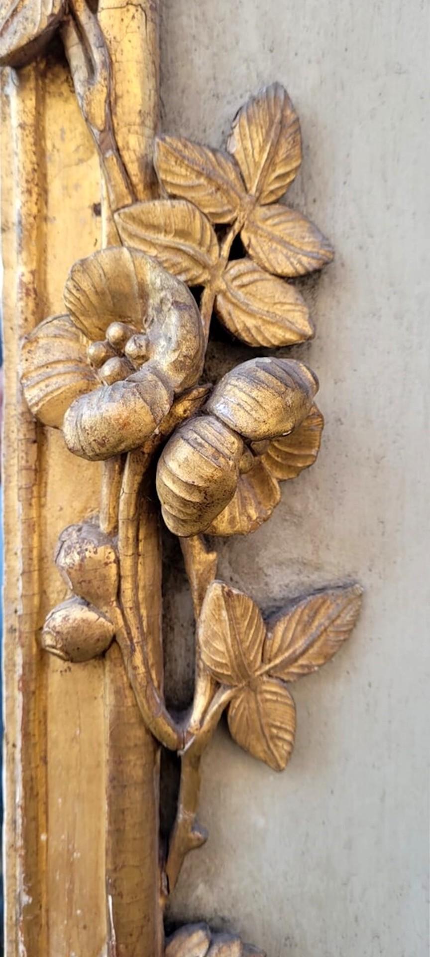 Louis XV Gilded And Carved Wooden Trumeau - 18th Century For Sale 1