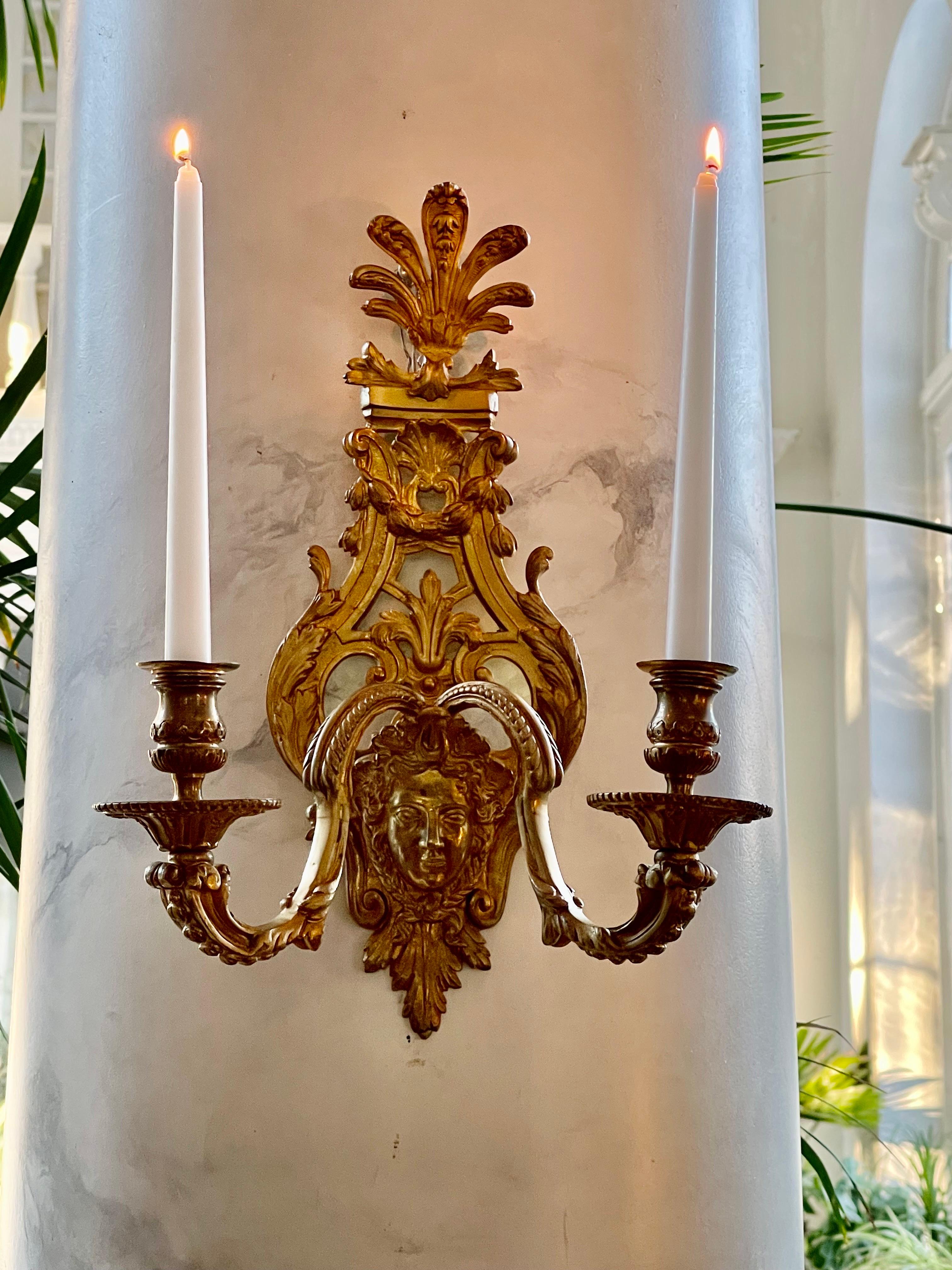 Louis XV Gold Gilt Wall Sconces  For Sale 4