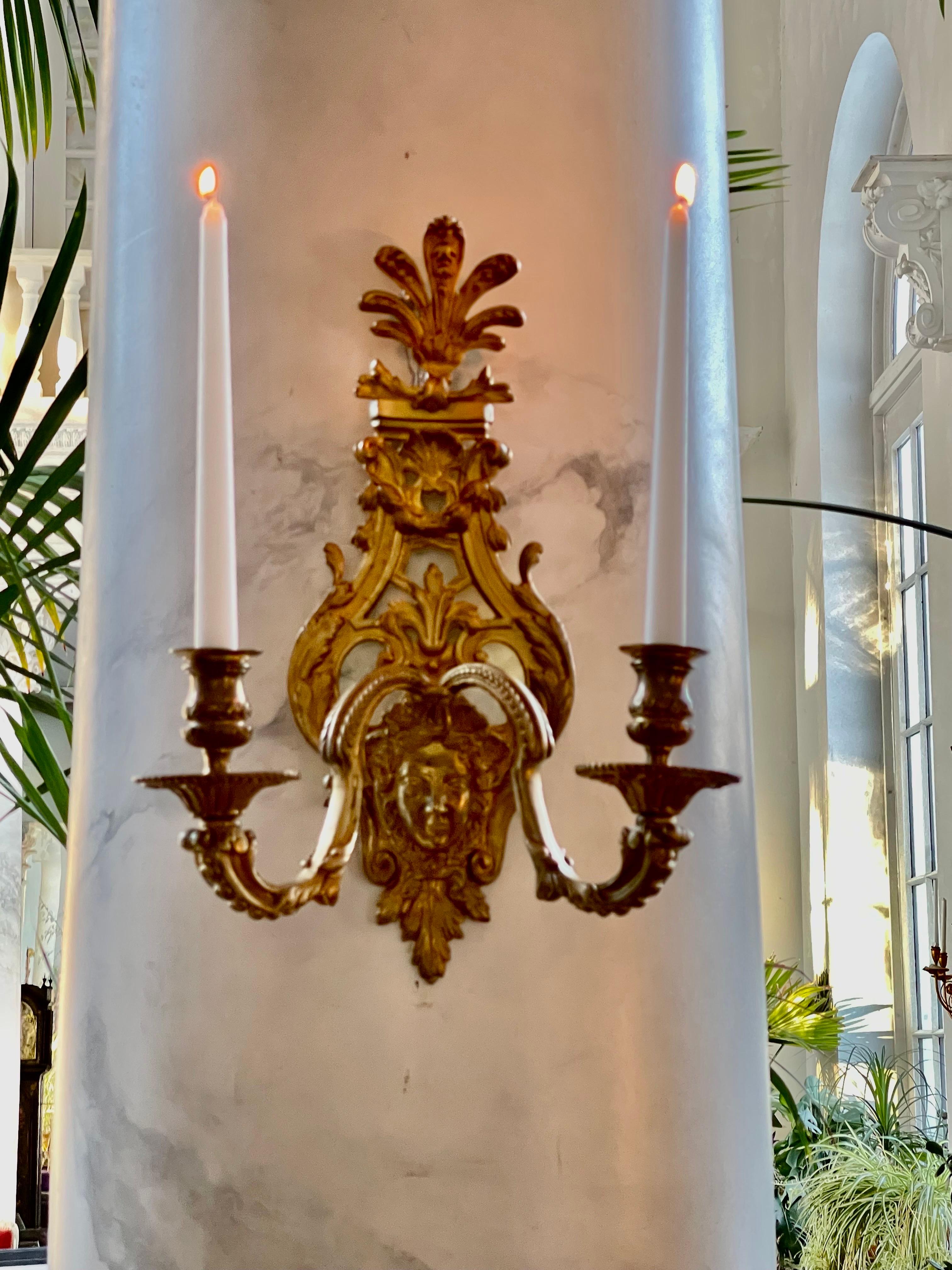 Louis XV Gold Gilt Wall Sconces  For Sale 5