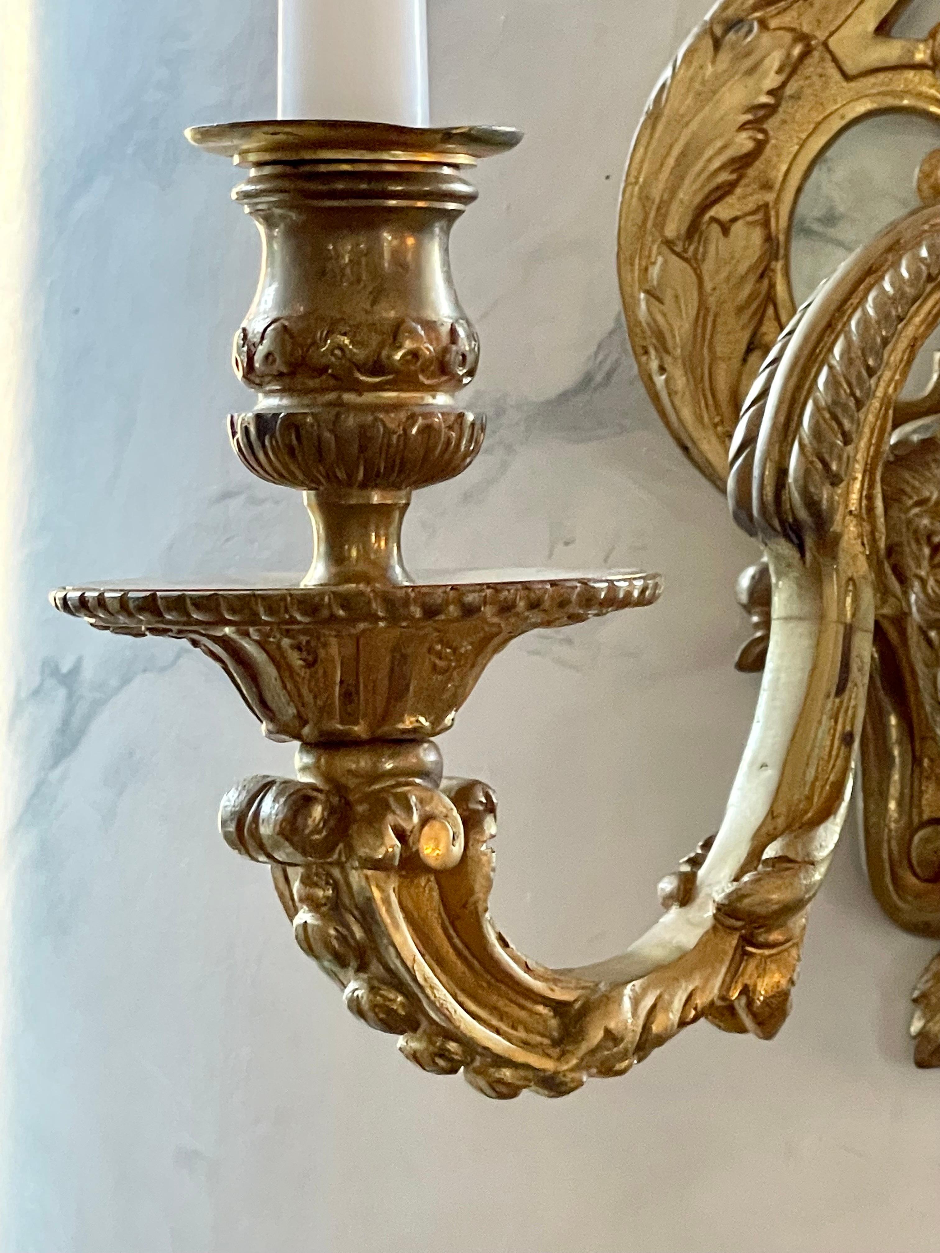 Louis XV Gold Gilt Wall Sconces  For Sale 1