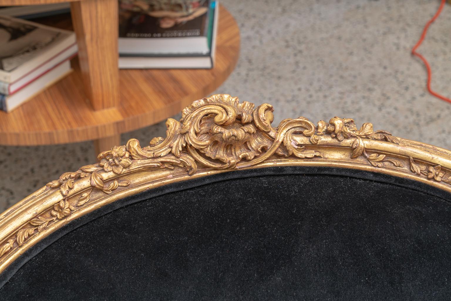 Louis XV Giltwood Chaise For Sale 8