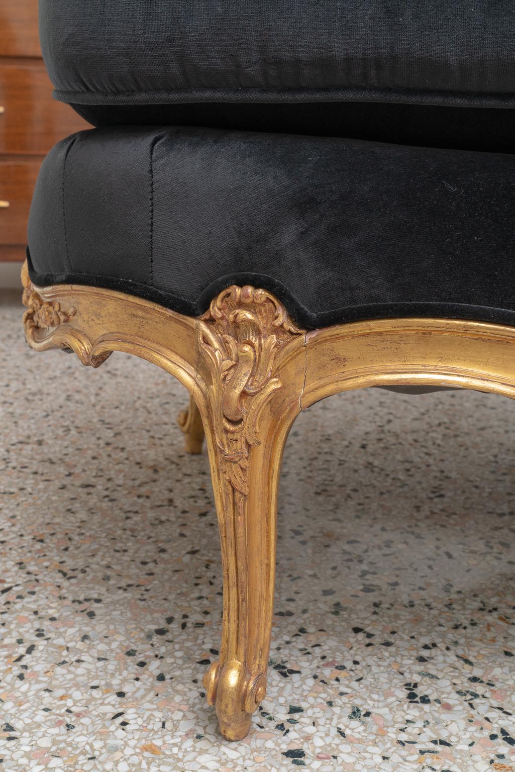 Tessuto Chaise in legno dorato Luigi XV in vendita