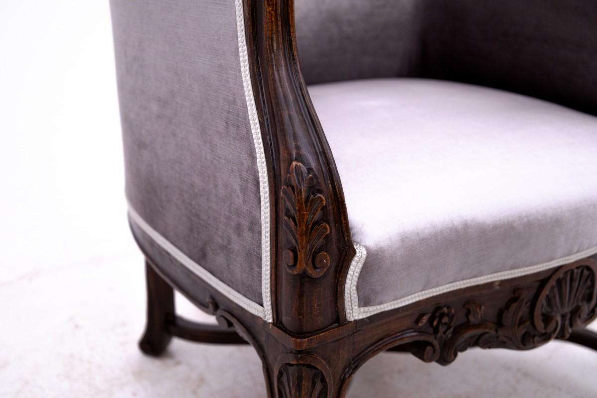 Louis XV Grey Armchairs, France, circa 1890. Restored. In Good Condition For Sale In Chorzów, PL